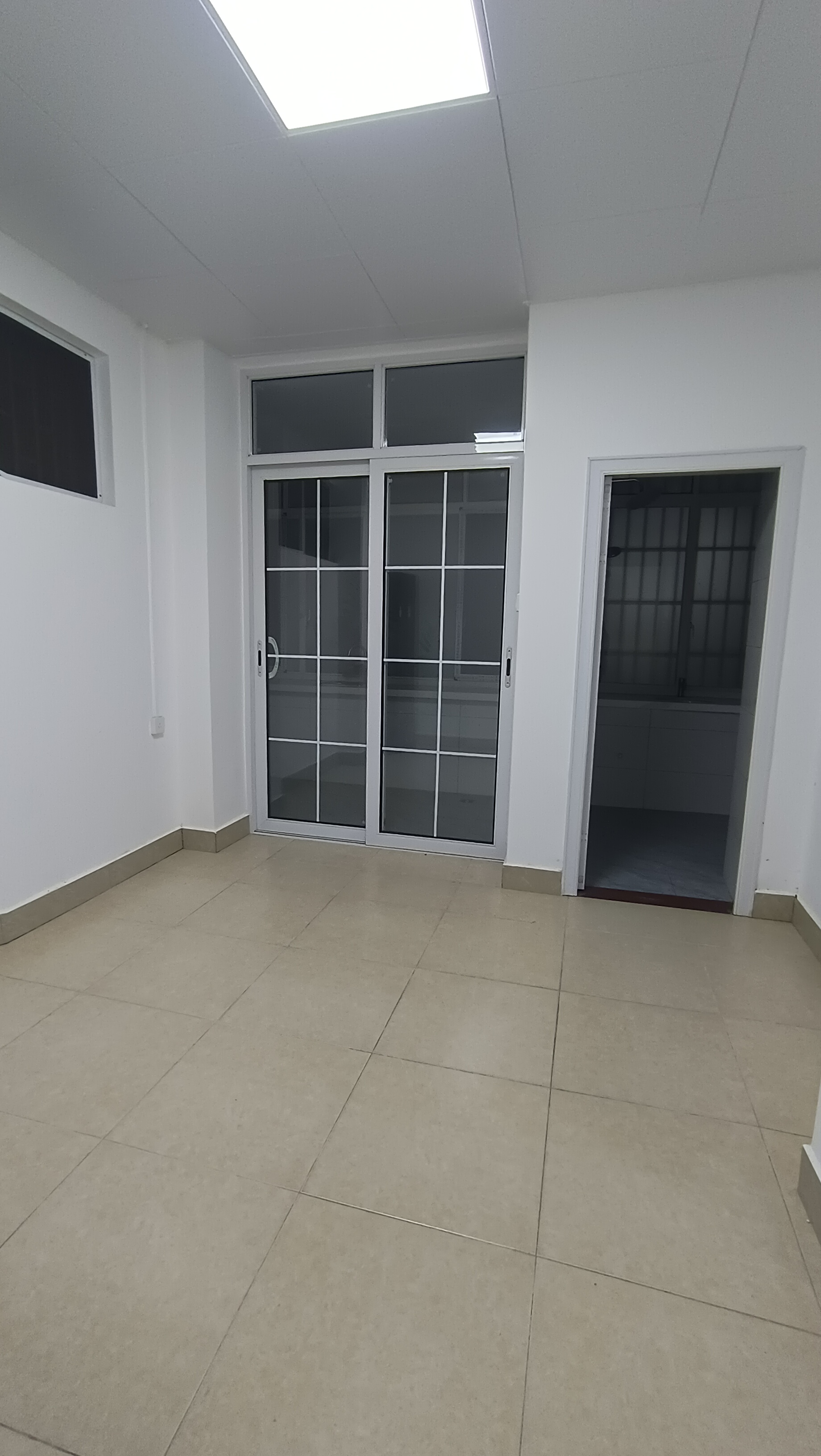 省旅游公司宿舍 3室1厅1卫 70.0万 省旅游公司宿舍 3室1厅1卫 70.0万其他