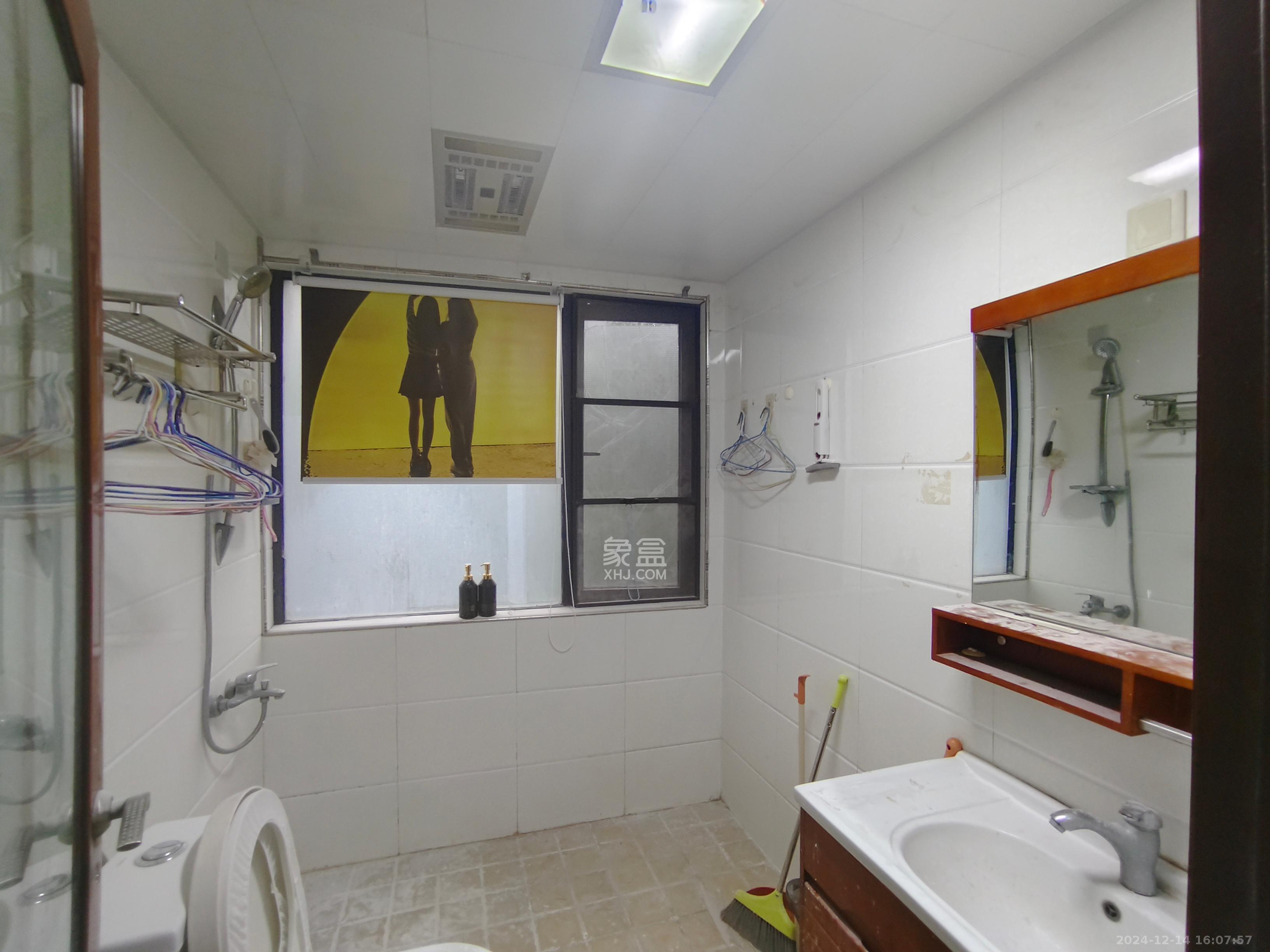 茂华国际湘 4室2厅2卫 3500.0元/月 茂华国际湘 4室2厅2卫 3500.0元/月室内图