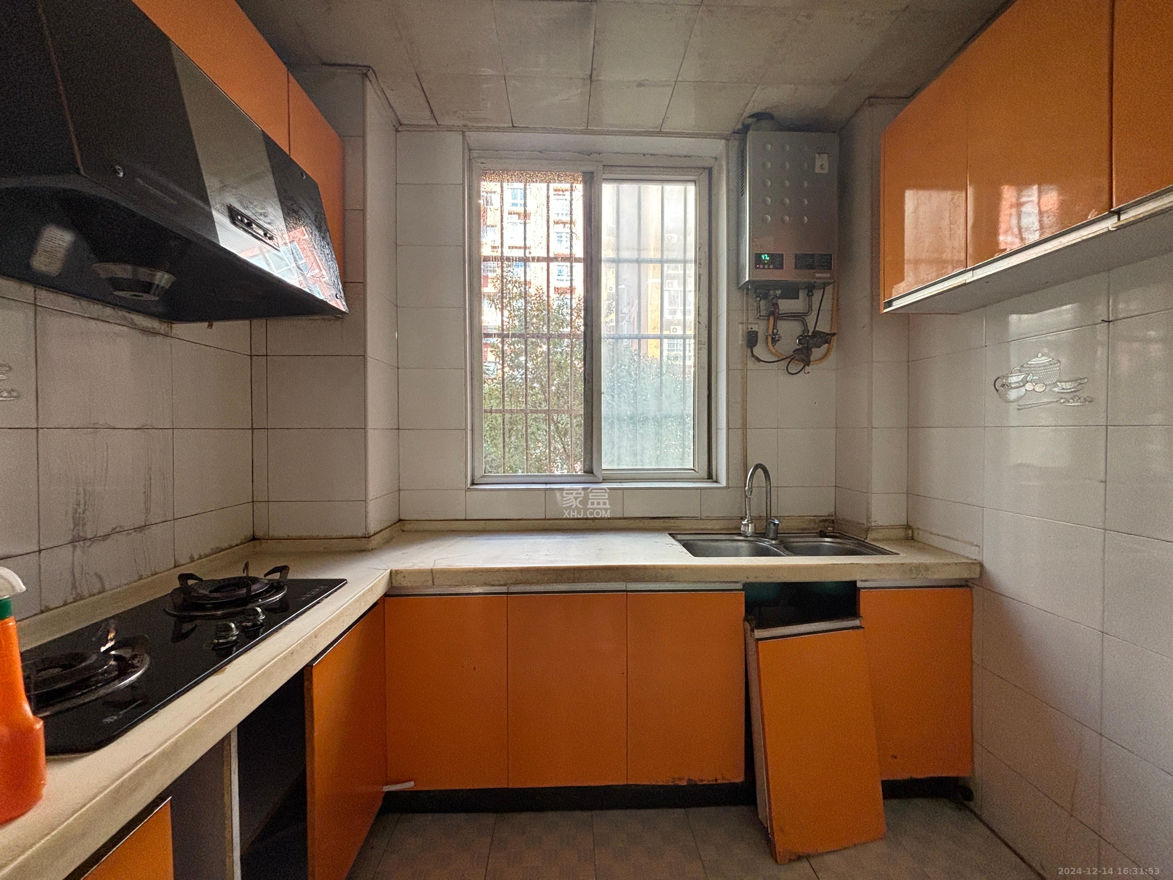 东城名苑 2室2厅1卫 1300.0元/月 东城名苑 2室2厅1卫 1300.0元/月室内图