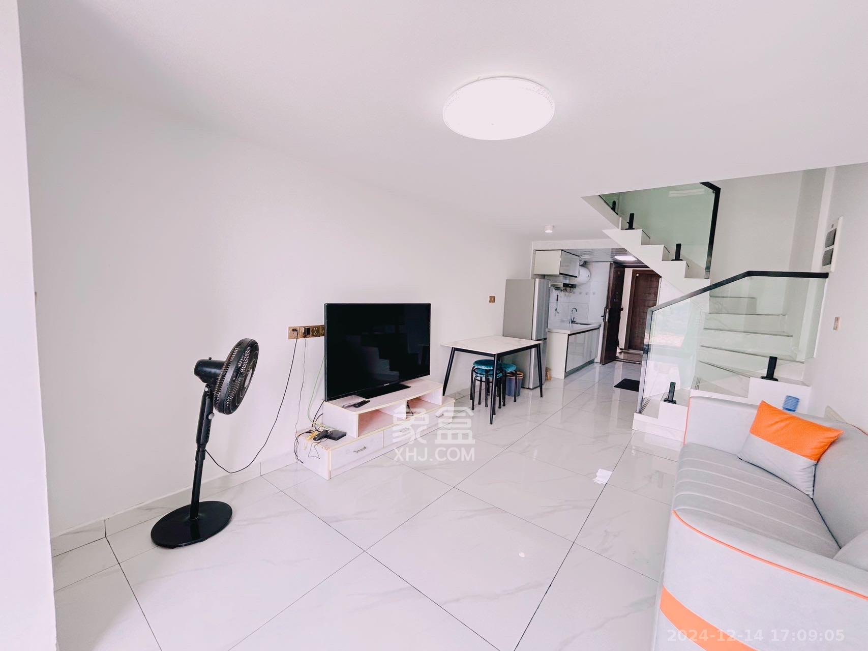 万科金色麦田 1室0厅0卫 2200.0元/月 万科金色麦田 1室0厅0卫 2200.0元/月室内图