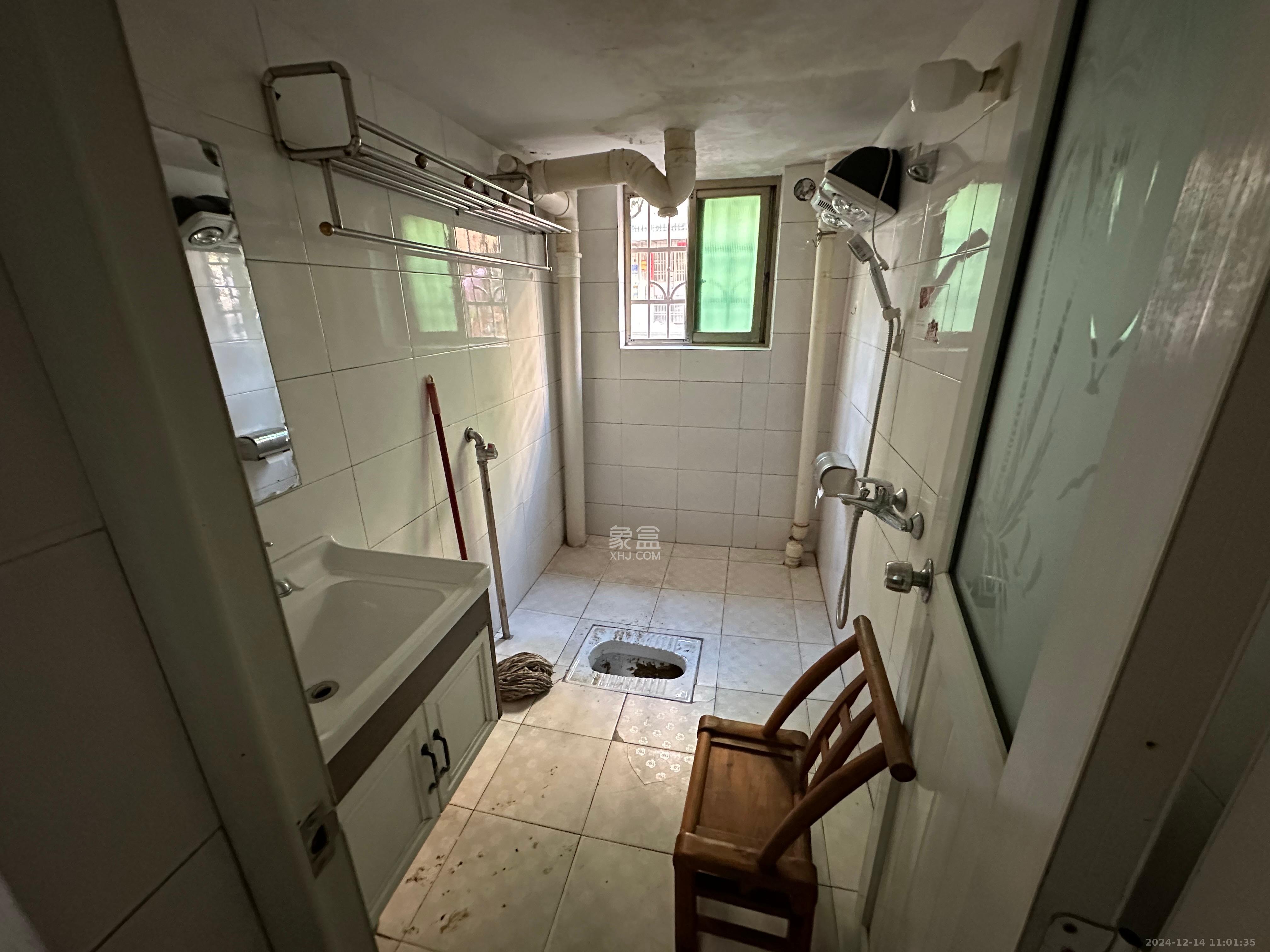 和平小区 1室2厅1卫 1500.0元/月 和平小区 1室2厅1卫 1500.0元/月室内图