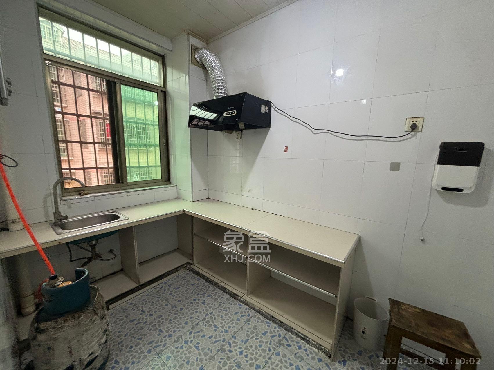 和平小区 1室0厅0卫 1400.0元/月 和平小区 1室0厅0卫 1400.0元/月室内图