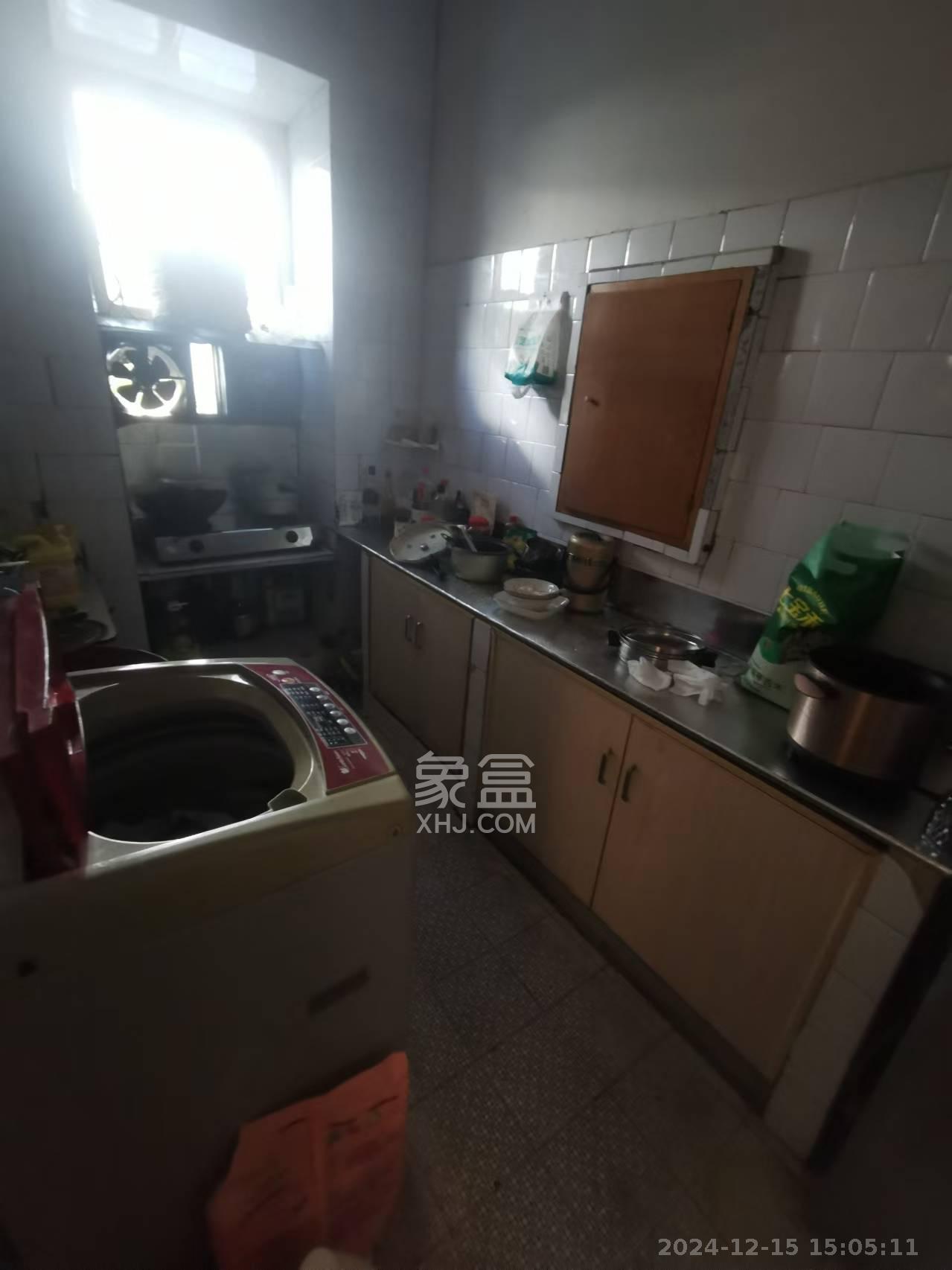 床单厂宿舍 2室1厅1卫 1300.0元/月 床单厂宿舍 2室1厅1卫 1300.0元/月室内图