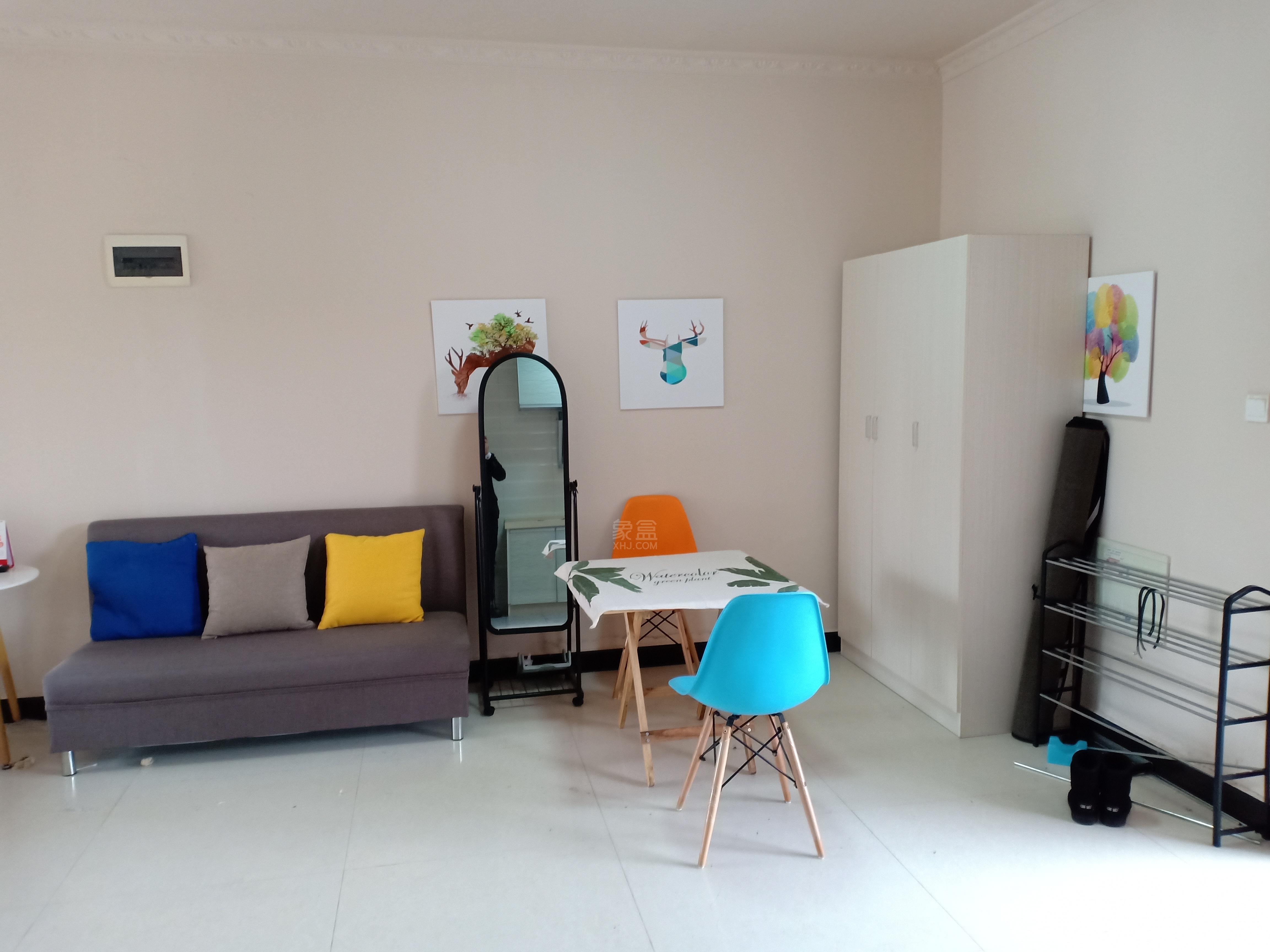 美的城二期 1室1厅1卫 1200.0元/月 美的城二期 1室1厅1卫 1200.0元/月室内图