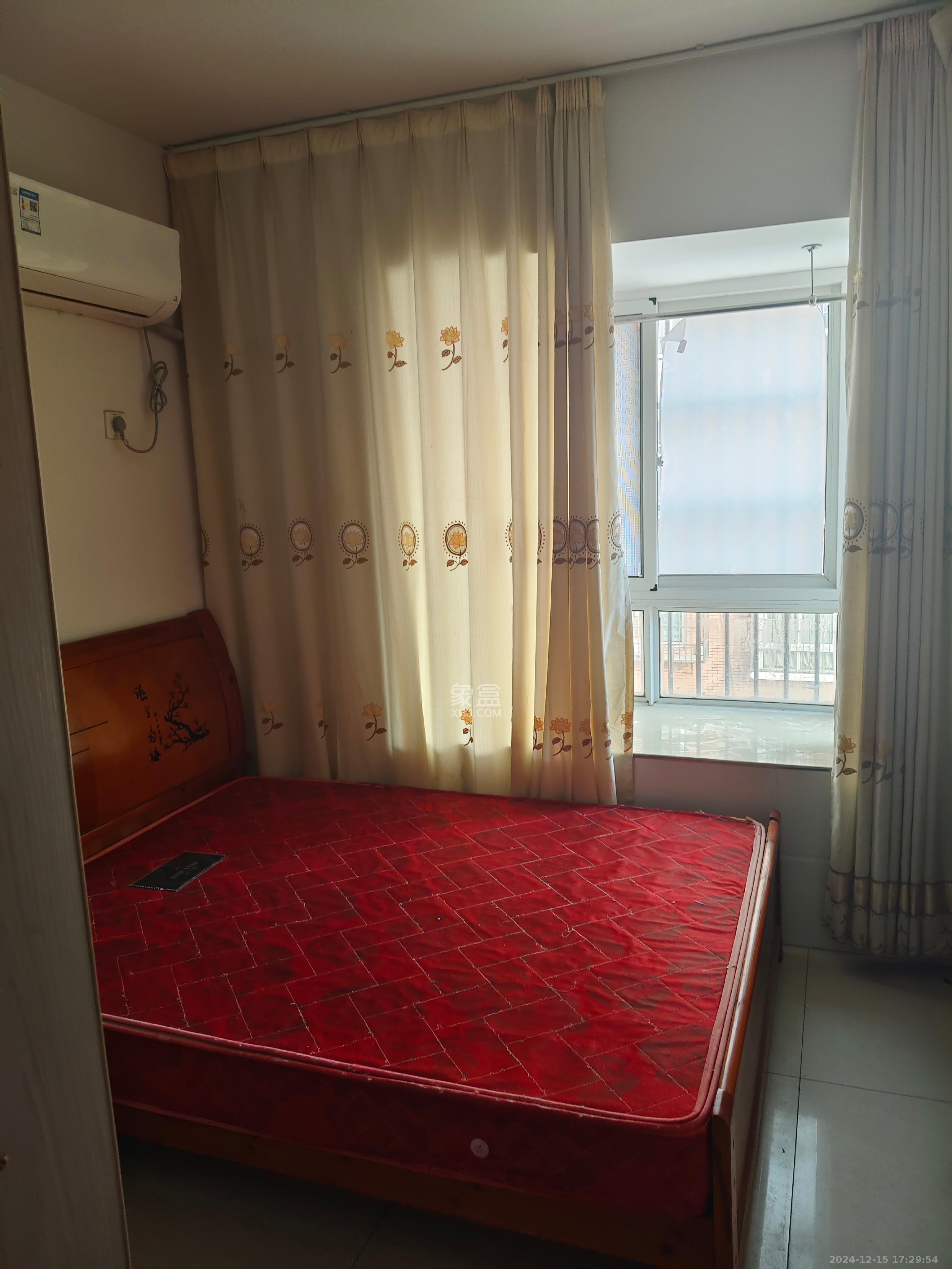 金石蓉园 1室1厅1卫 1400.0元/月 金石蓉园 1室1厅1卫 1400.0元/月室内图