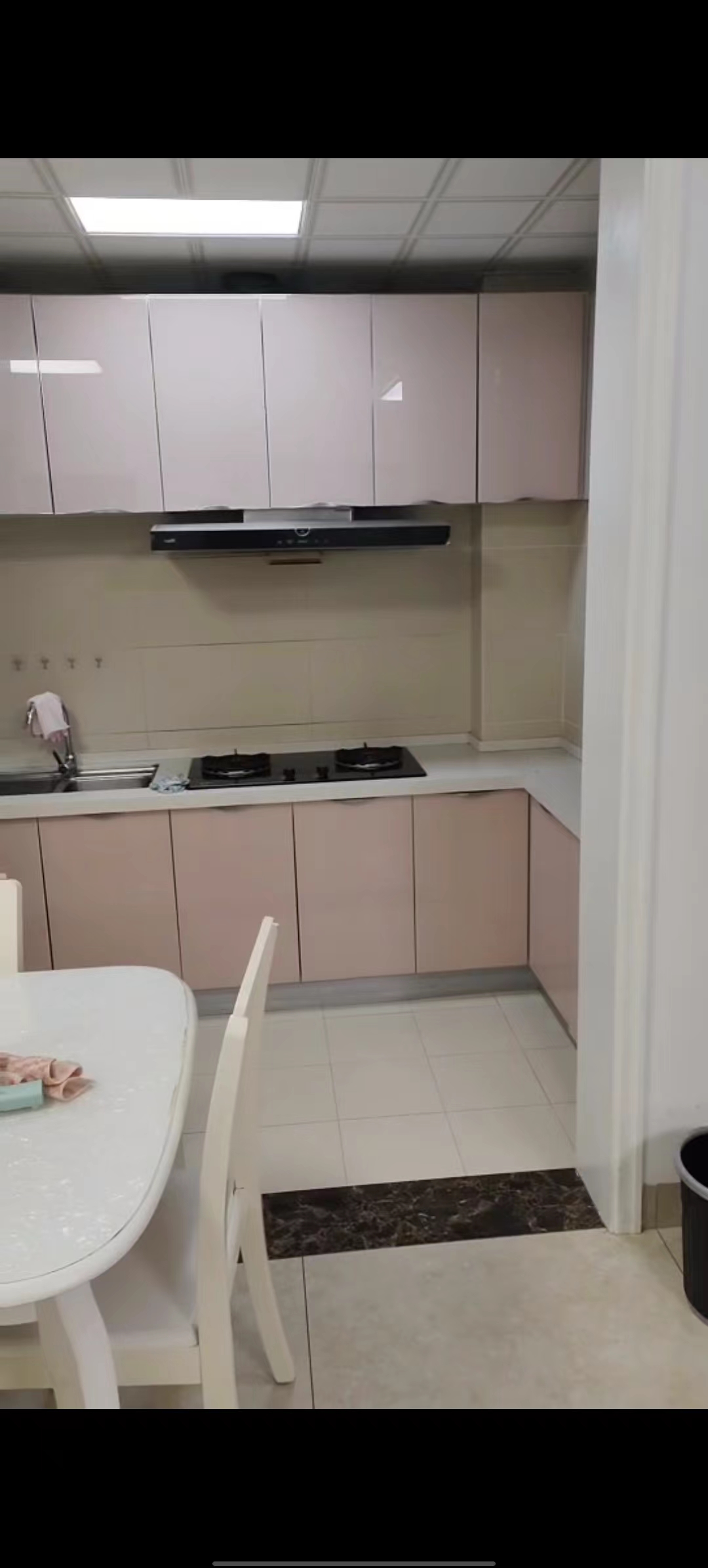 鹏利广场 2室1厅1卫 1600.0元/月 鹏利广场 2室1厅1卫 1600.0元/月室内图