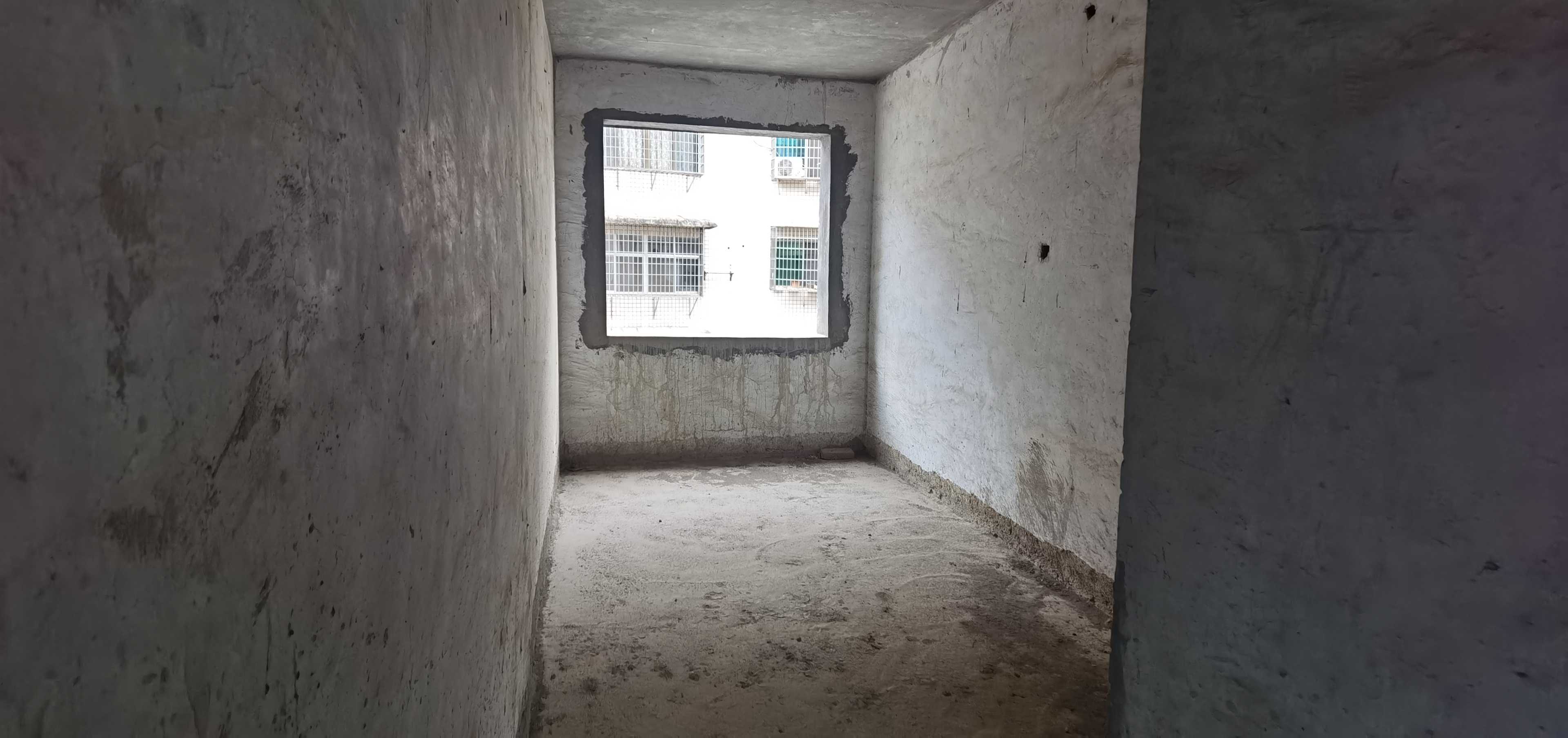 长安花园 7室3厅3卫 91.8万 长安花园 7室3厅3卫 91.8万室内图