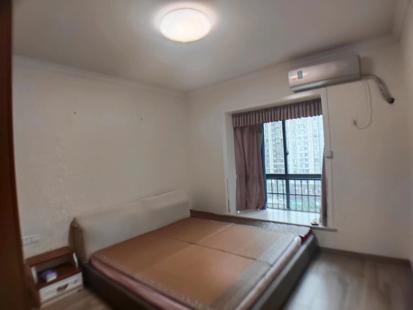 鹏利广场 3室2厅1卫 2500.0元/月 鹏利广场 3室2厅1卫 2500.0元/月室内图