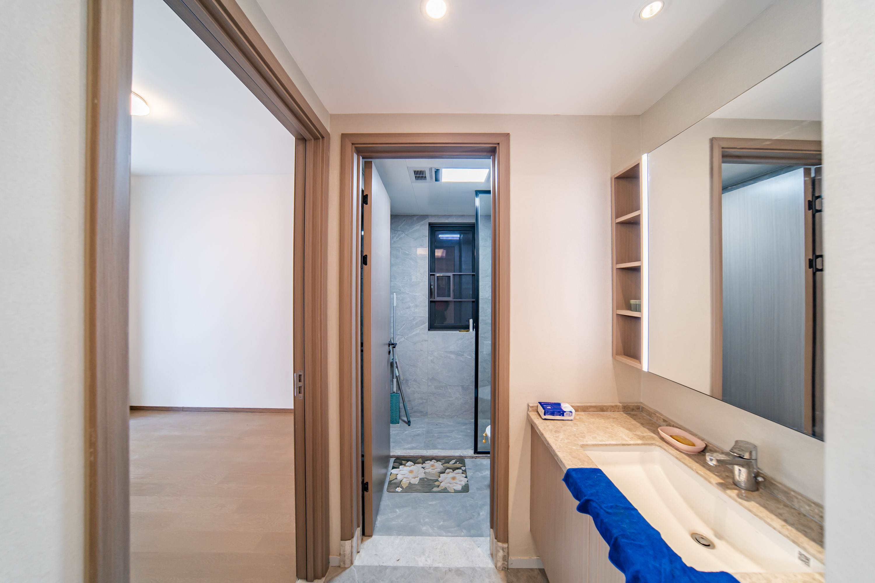 建发电建江山悦  3室2厅2卫   175.00万卫生间
