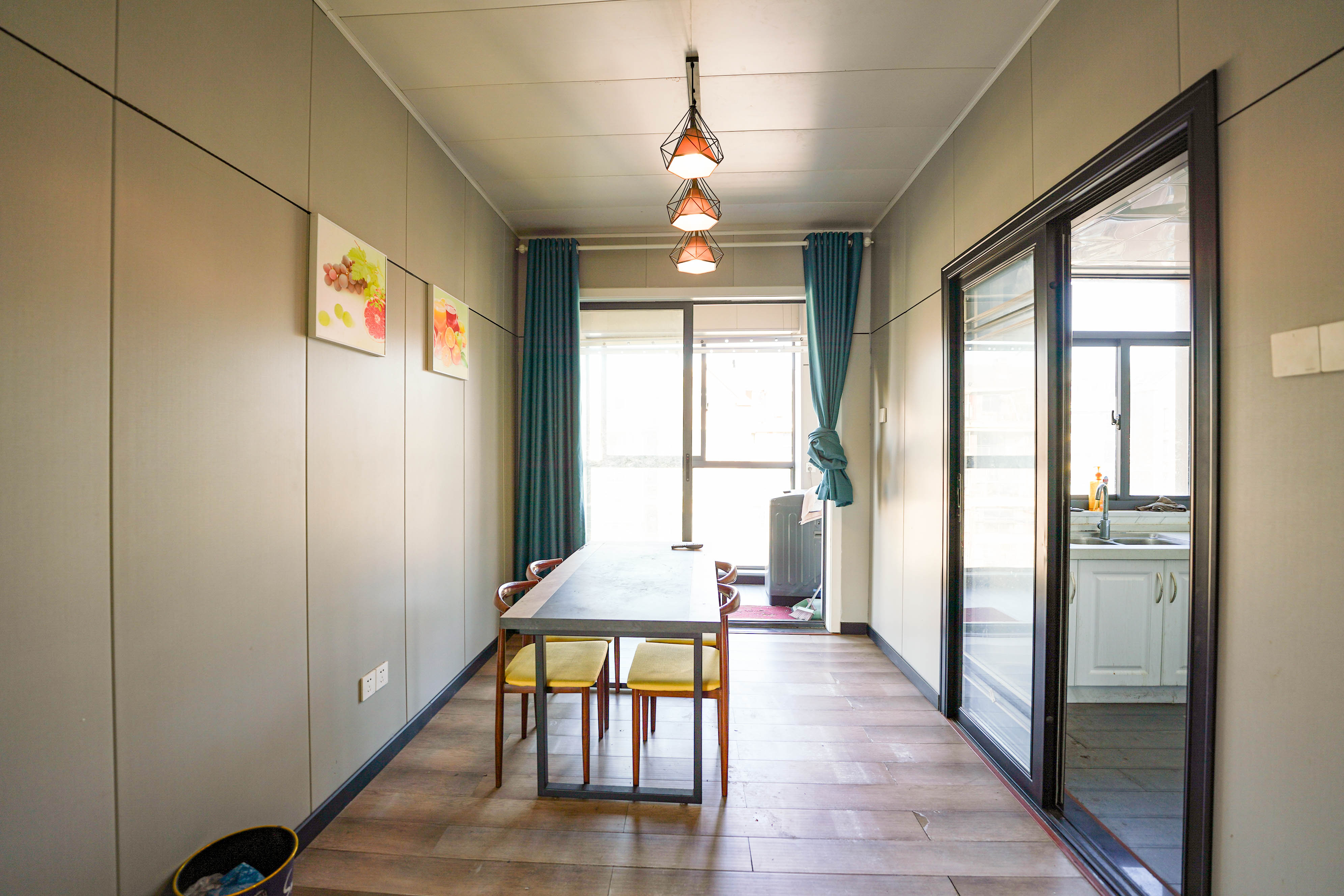 五矿格澜郡  3室2厅1卫    82.8万 五矿格澜郡  3室2厅1卫    82.8万客厅