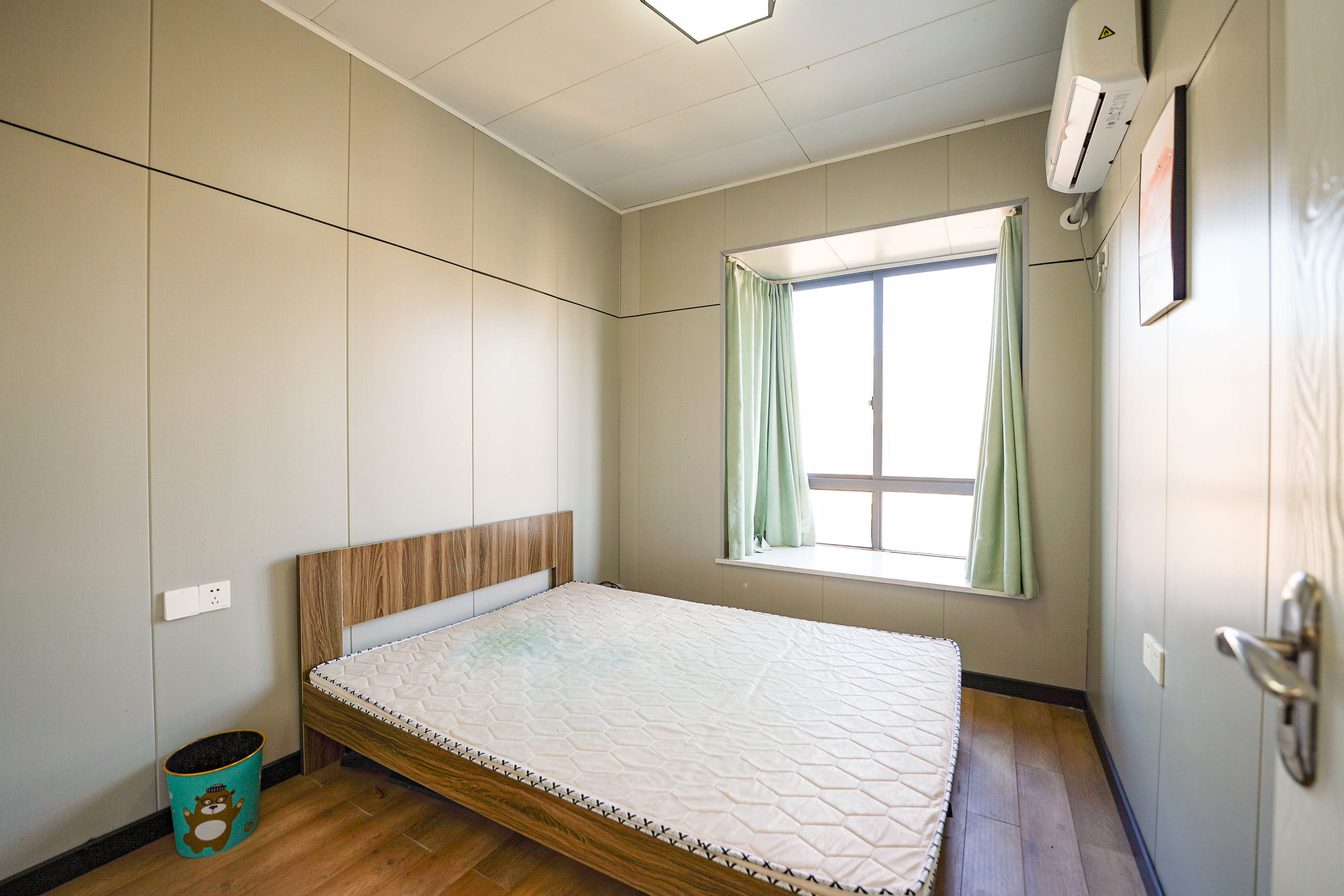 五矿格澜郡  3室2厅1卫    82.8万 五矿格澜郡  3室2厅1卫    82.8万卧室