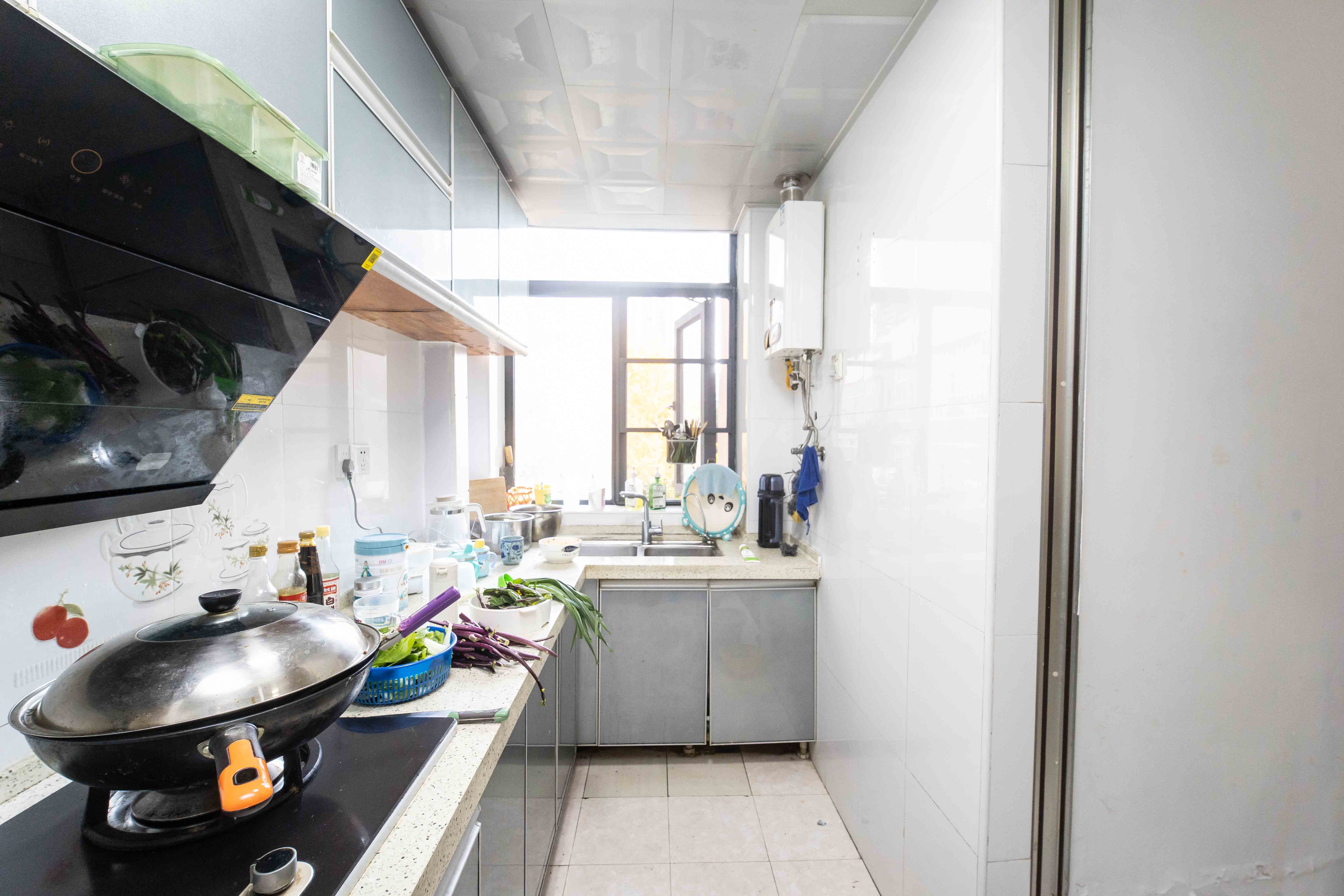 先锋东外滩  2室2厅1卫    65.0万 先锋东外滩  2室2厅1卫    65.0万厨房