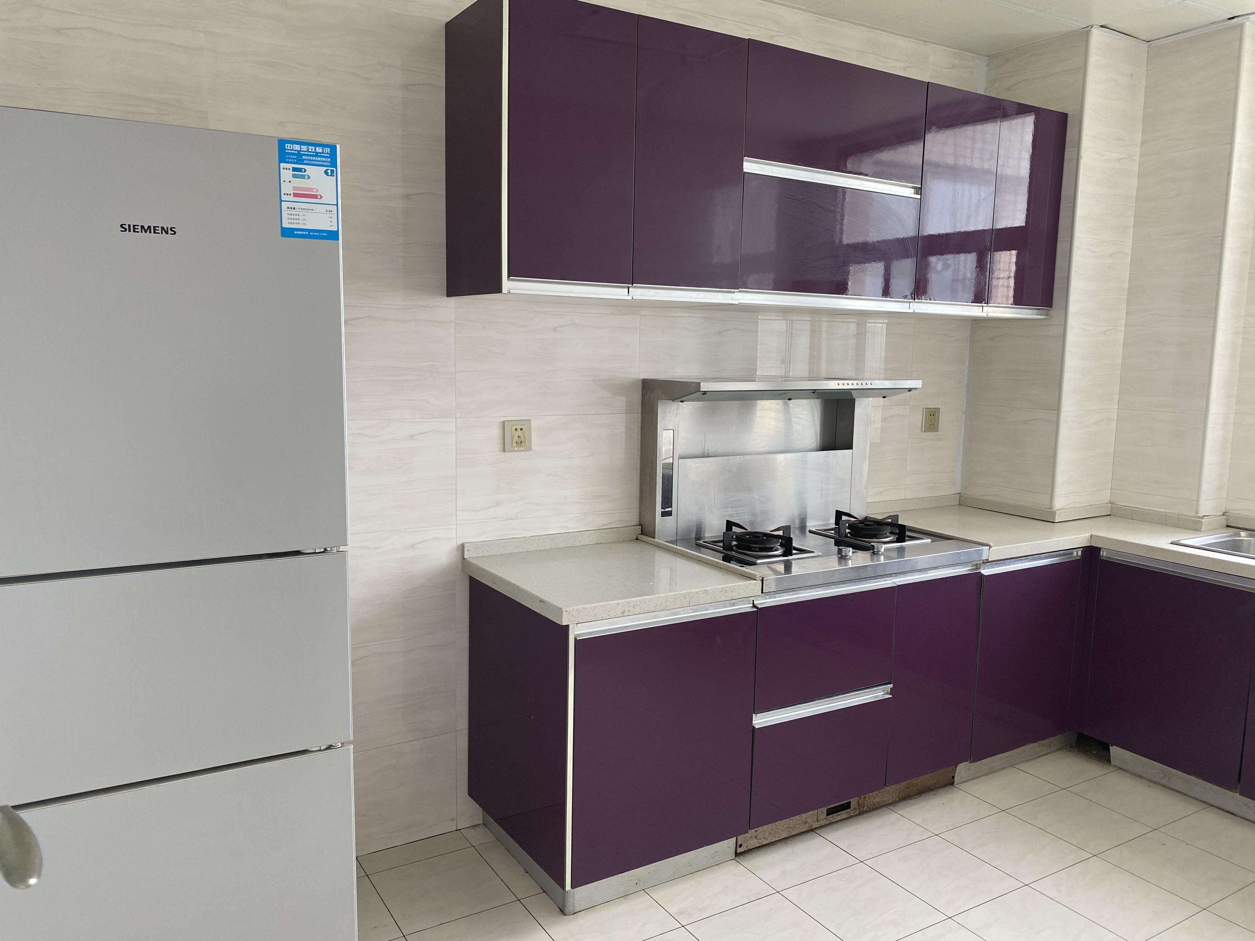 翰林苑  3室2厅2卫    82.0万