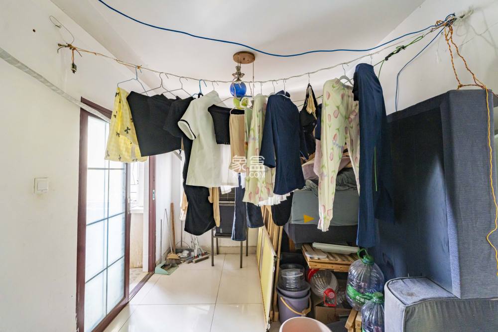 威尔士春天  3室2厅2卫   115.00万
