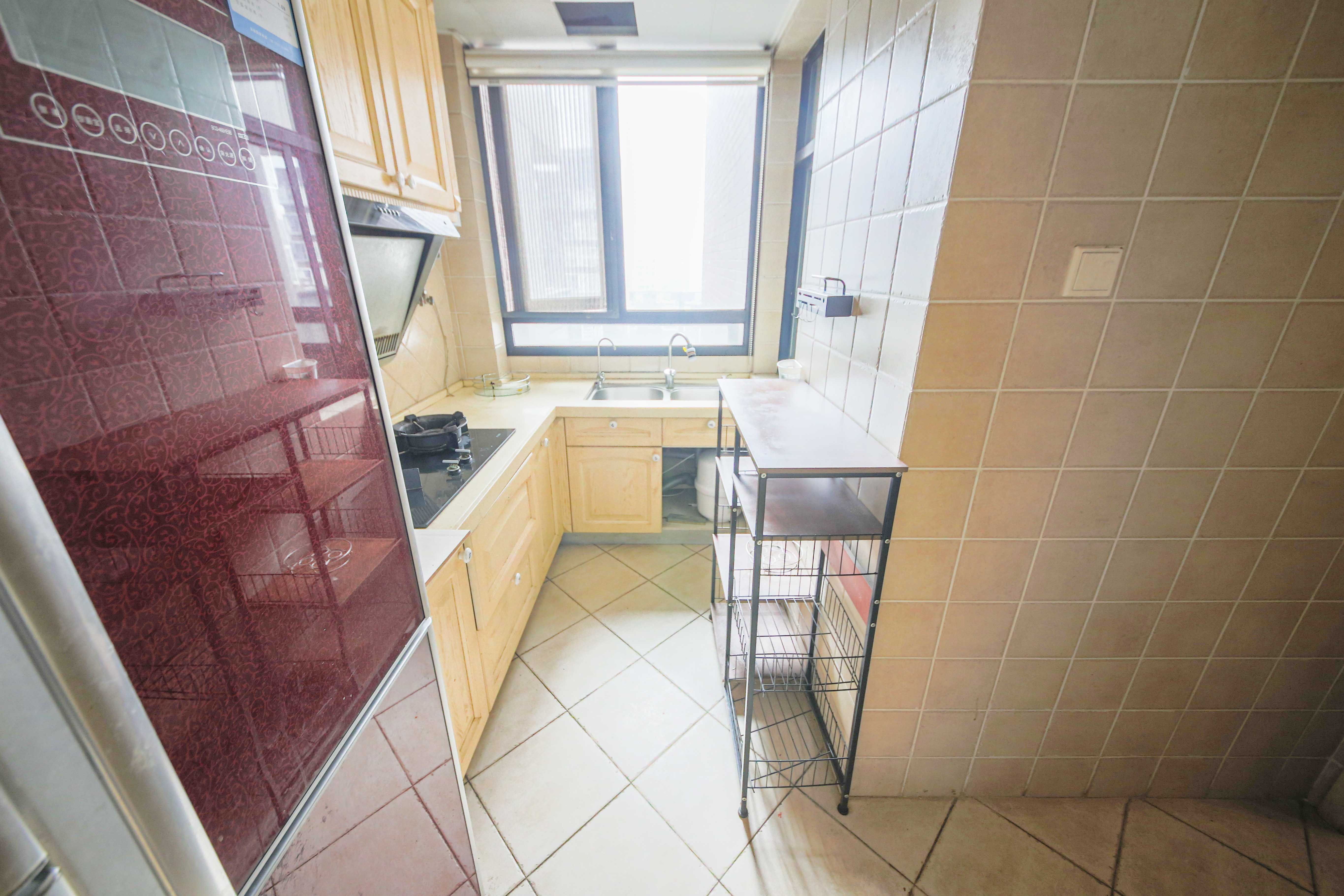 鑫远湘府华城 2室2厅2卫 95.0万 鑫远湘府华城 2室2厅2卫 95.0万厨房