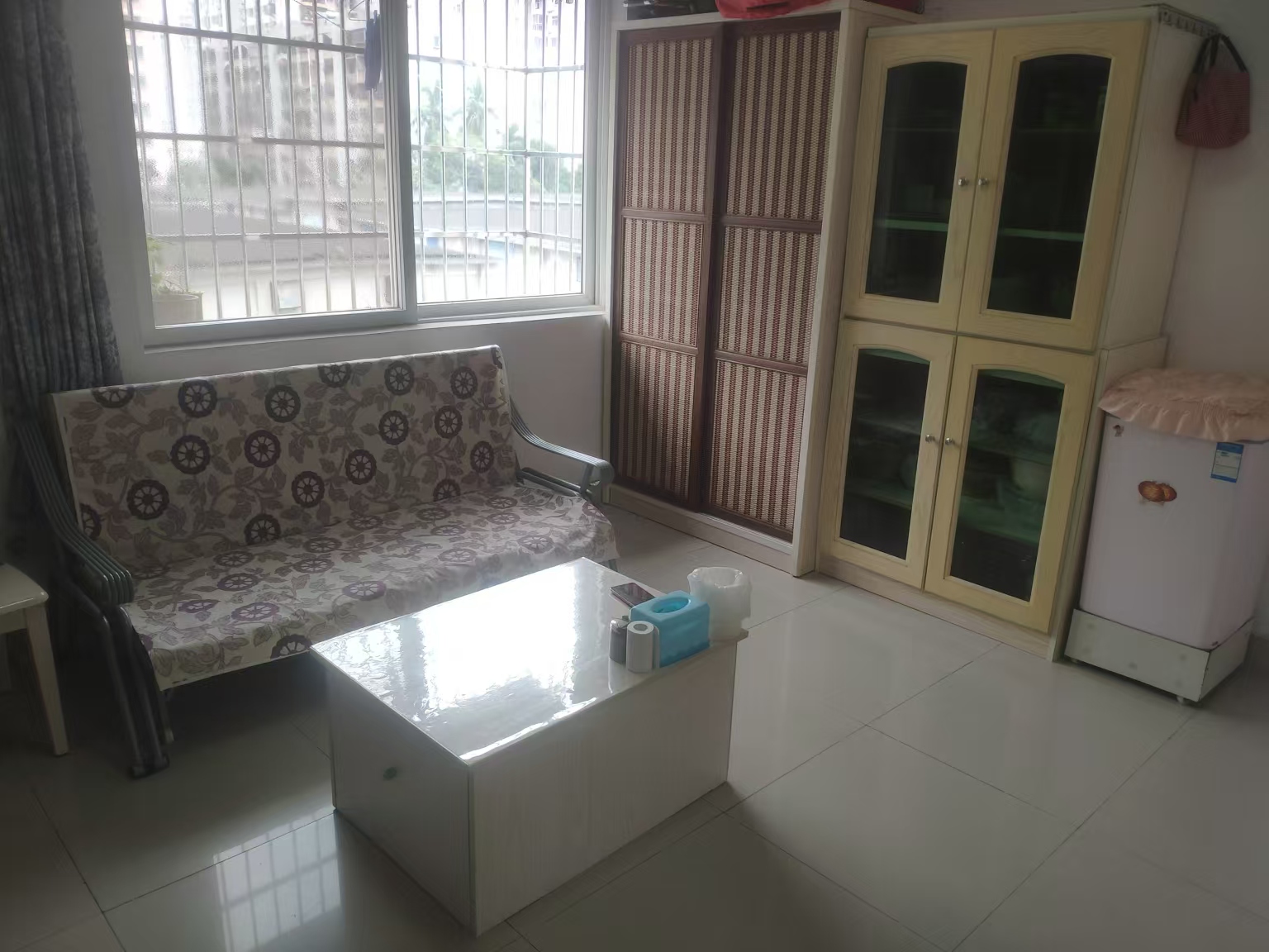 东方洋公馆  1室1厅1卫    41.2万 东方洋公馆  1室1厅1卫    41.2万室内图