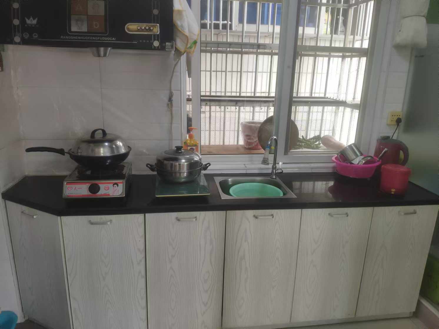 东方洋公馆  1室1厅1卫    41.2万 东方洋公馆  1室1厅1卫    41.2万室内图