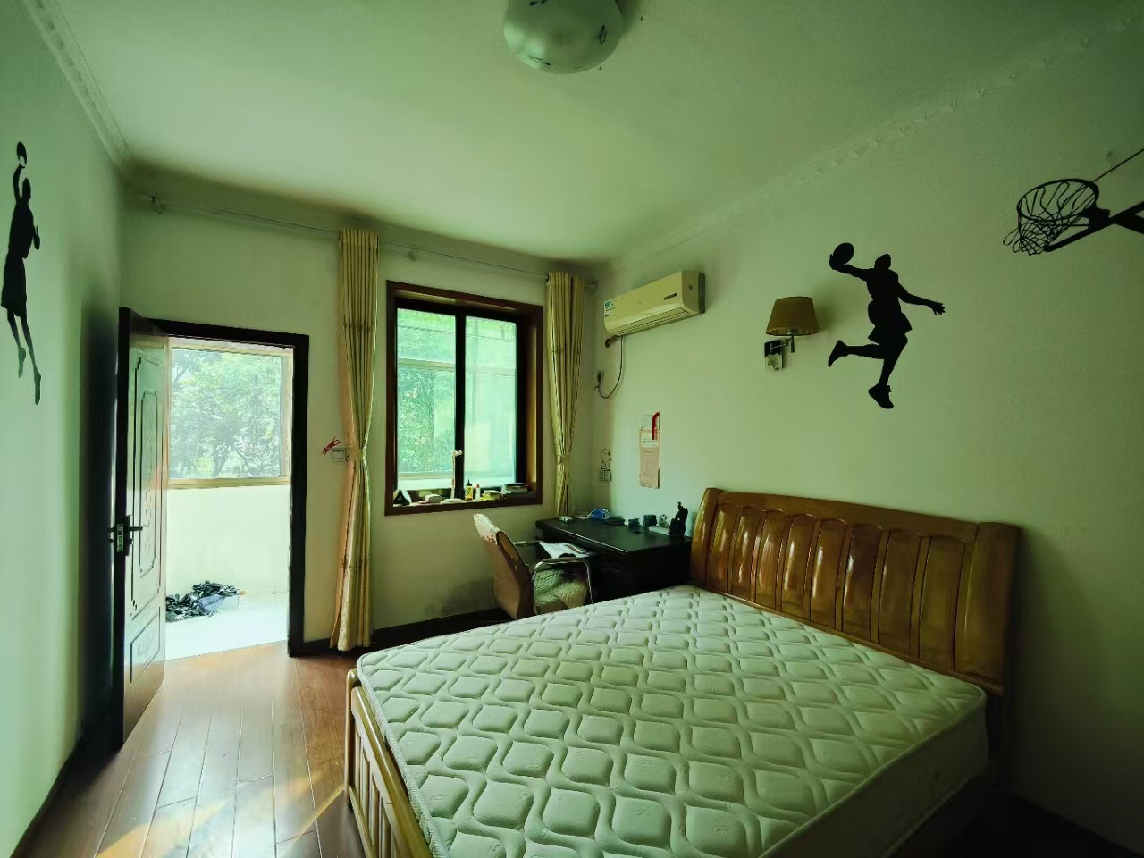 桃花仑办事处桃花仑社区  3室2厅1卫    28.0万 桃花仑办事处桃花仑社区  3室2厅1卫    28.0万卧室