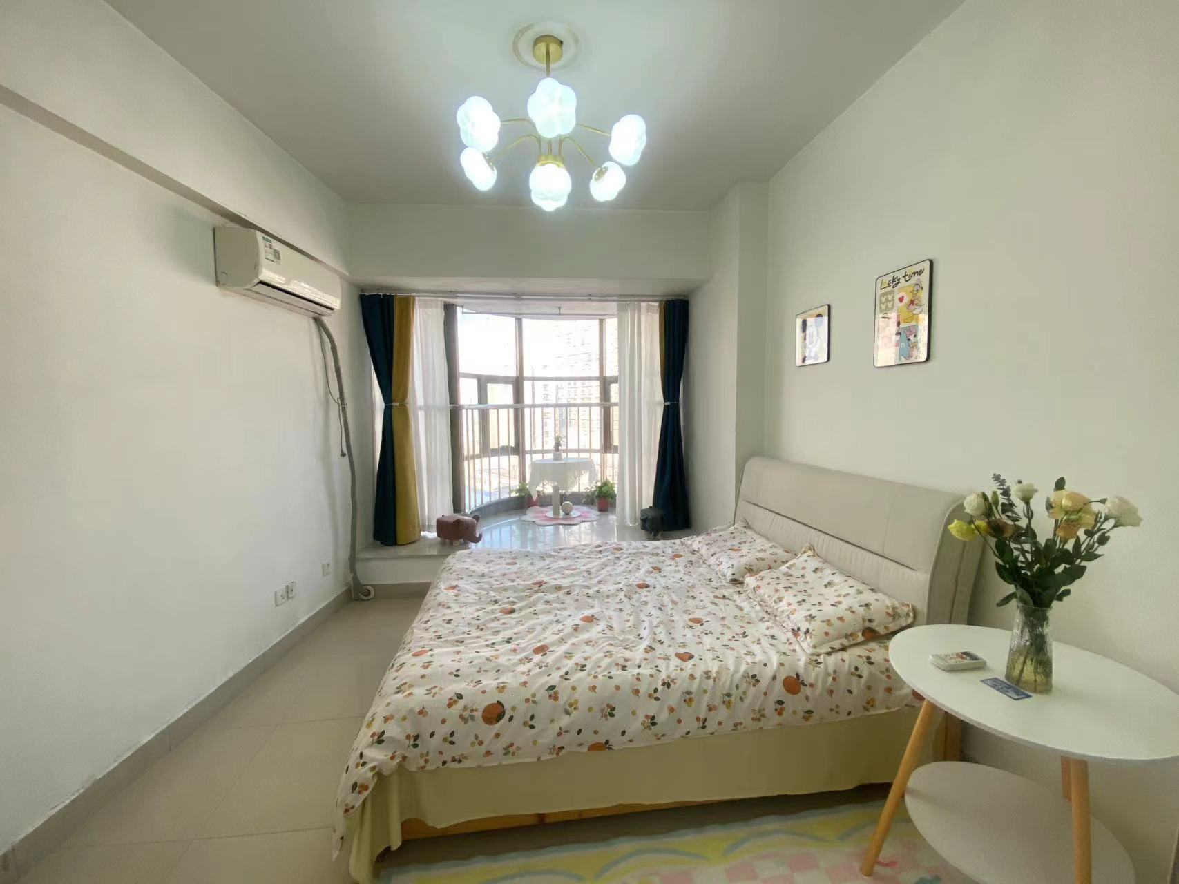 现代城  1室1厅1卫    1200.0元/月 现代城  1室1厅1卫    1200.0元/月室内图