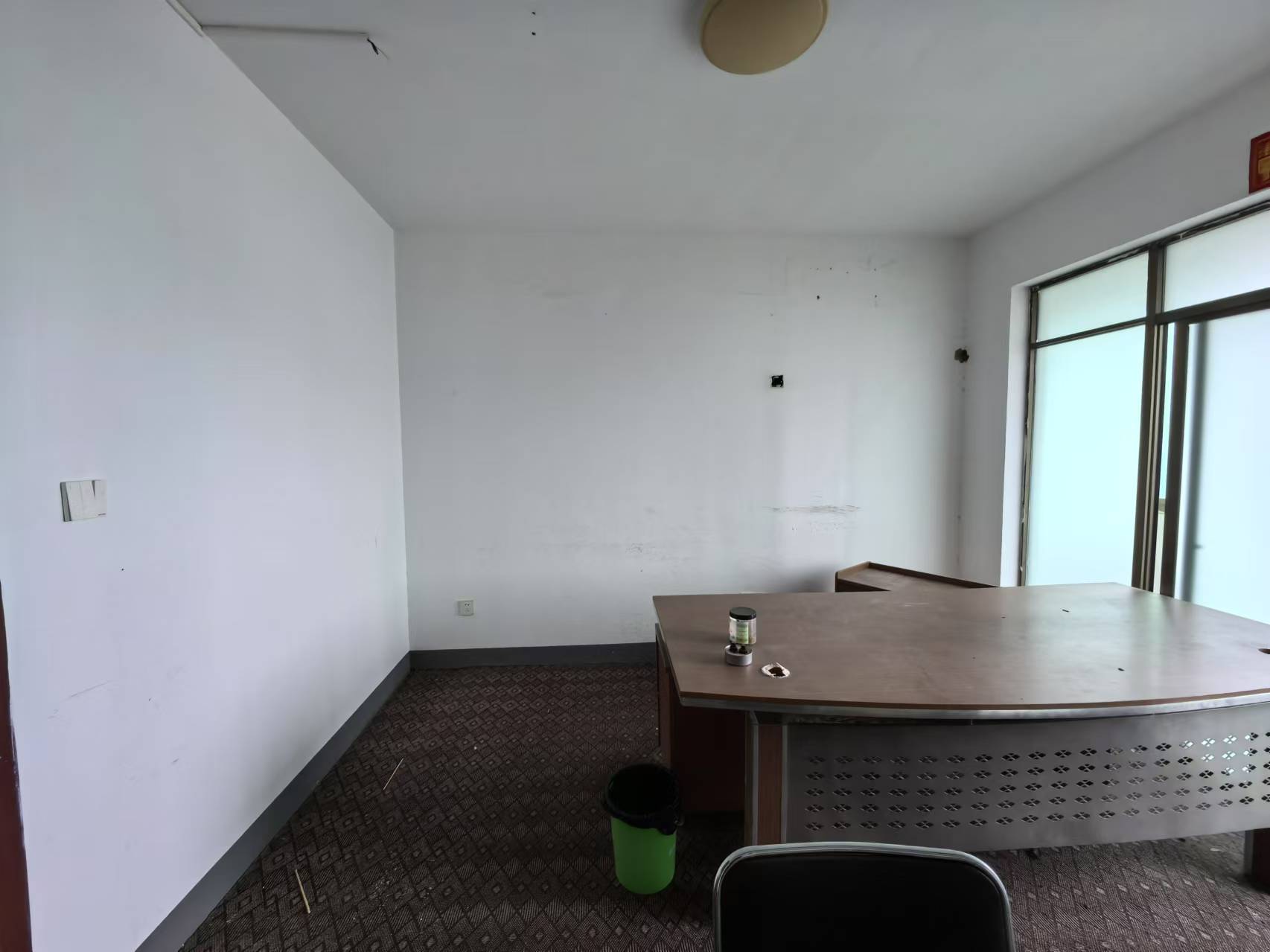 裕园大厦 3室2厅1卫 1400.0元/月 裕园大厦 3室2厅1卫 1400.0元/月室内图