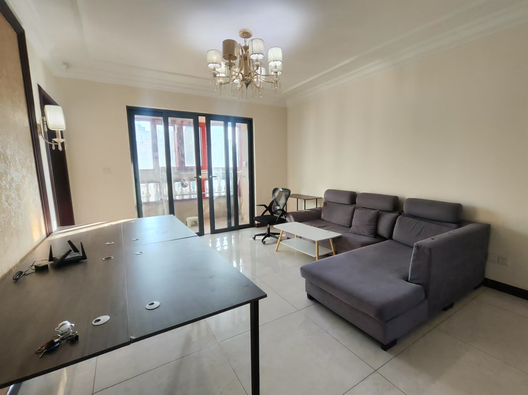 恒大江湾  4室2厅2卫    3000.0元/月 恒大江湾  4室2厅2卫    3000.0元/月室内图