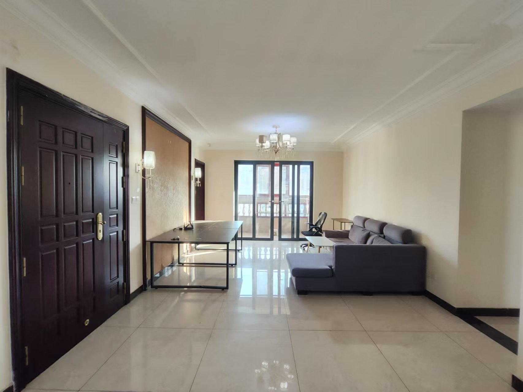 恒大江湾  4室2厅2卫    3000.0元/月 恒大江湾  4室2厅2卫    3000.0元/月室内图