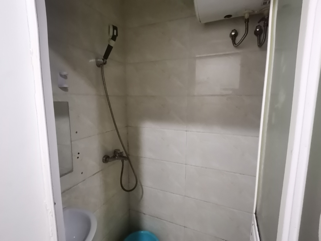 叠彩兰亭 1室0厅1卫 1500.0元/月 叠彩兰亭 1室0厅1卫 1500.0元/月室内图