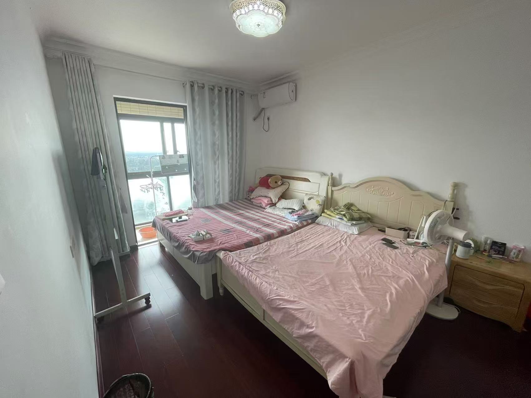 中海锦城 3室2厅2卫 181.0万 中海锦城 3室2厅2卫 181.0万室内图