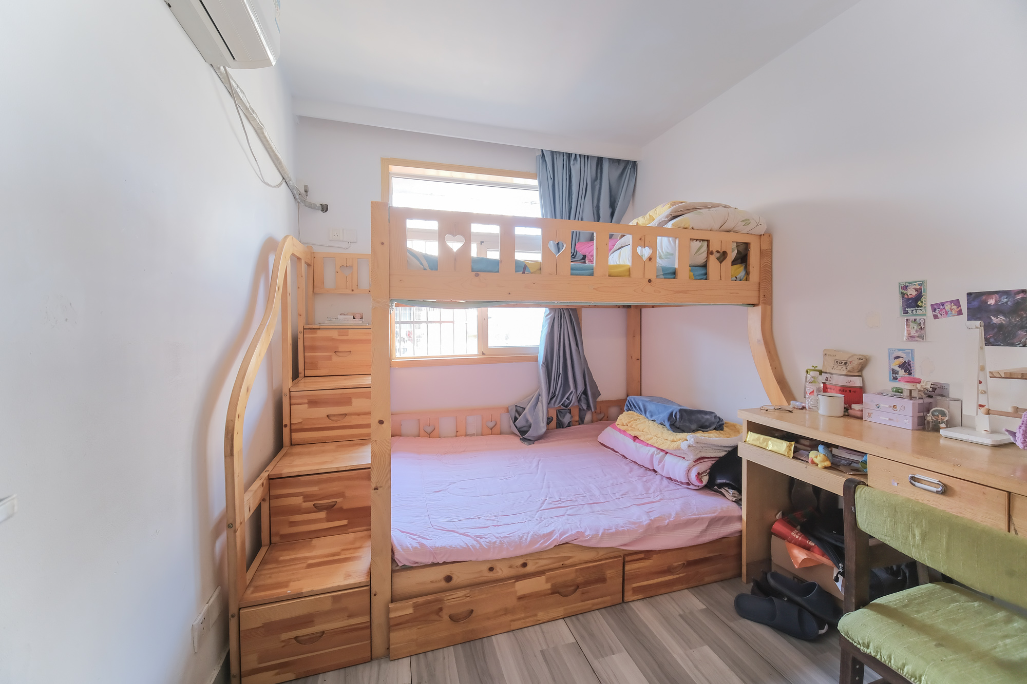 湘瑞家园 3室2厅1卫 46.8万 湘瑞家园 3室2厅1卫 46.8万卧室