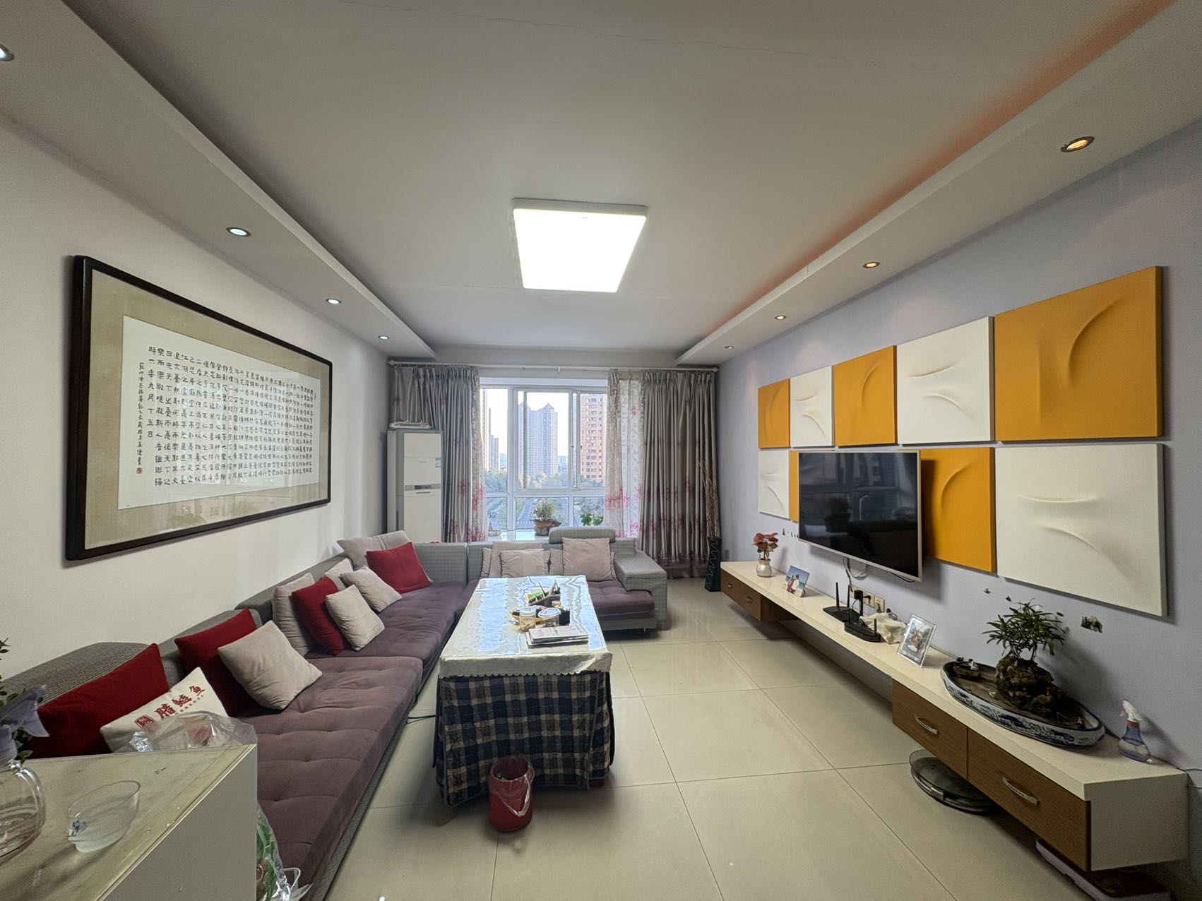 珠江丽园  5室3厅3卫    65.0万 珠江丽园  5室3厅3卫    65.0万室内图