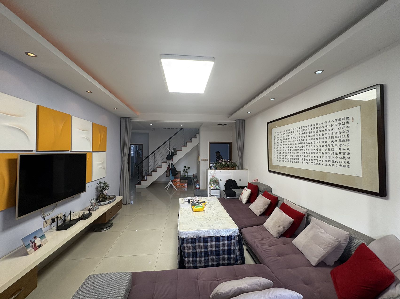 珠江丽园  5室3厅3卫    65.0万 珠江丽园  5室3厅3卫    65.0万室内图