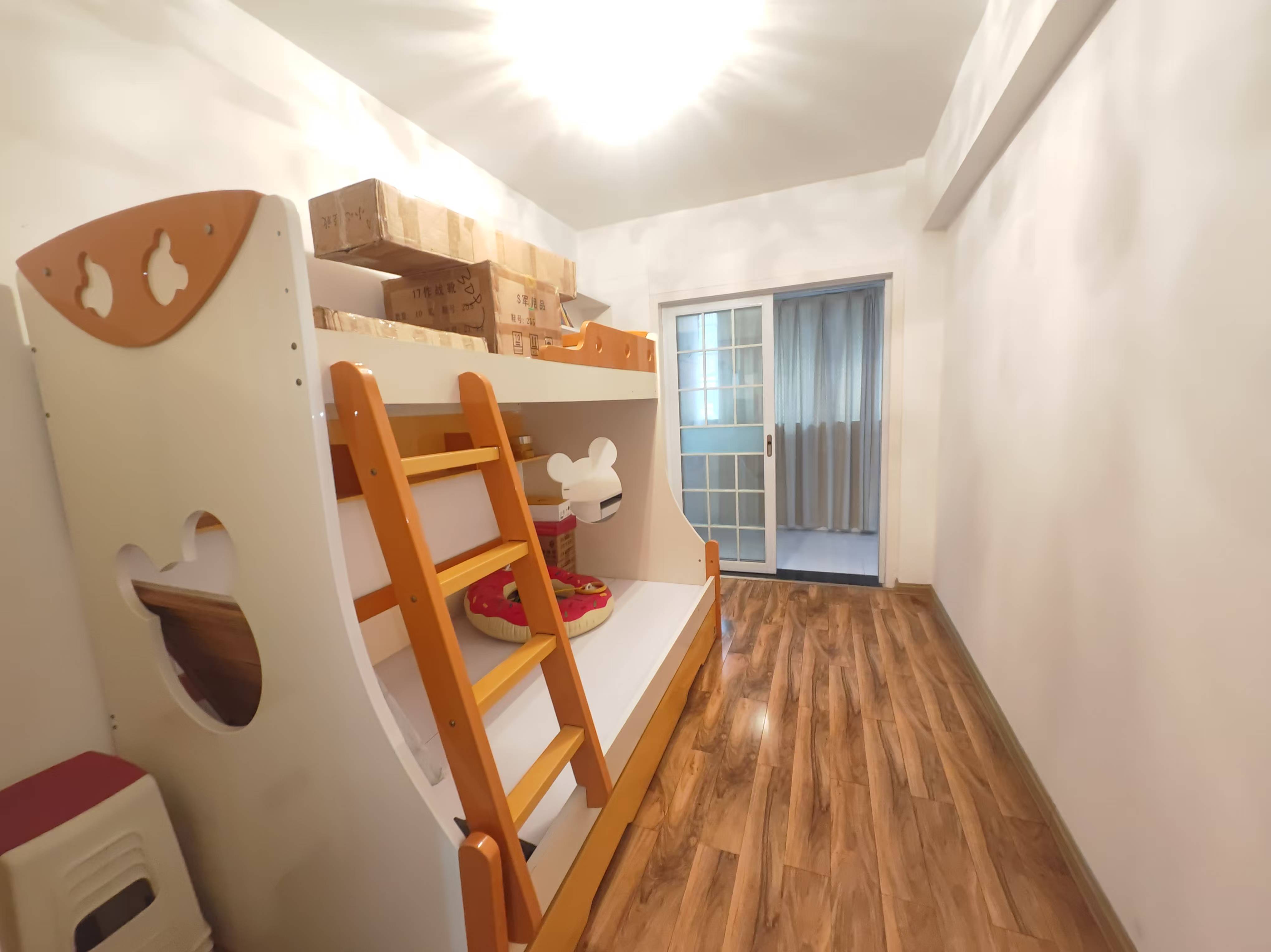 龙江名庭  3室2厅2卫    36.8万 龙江名庭  3室2厅2卫    36.8万室内图