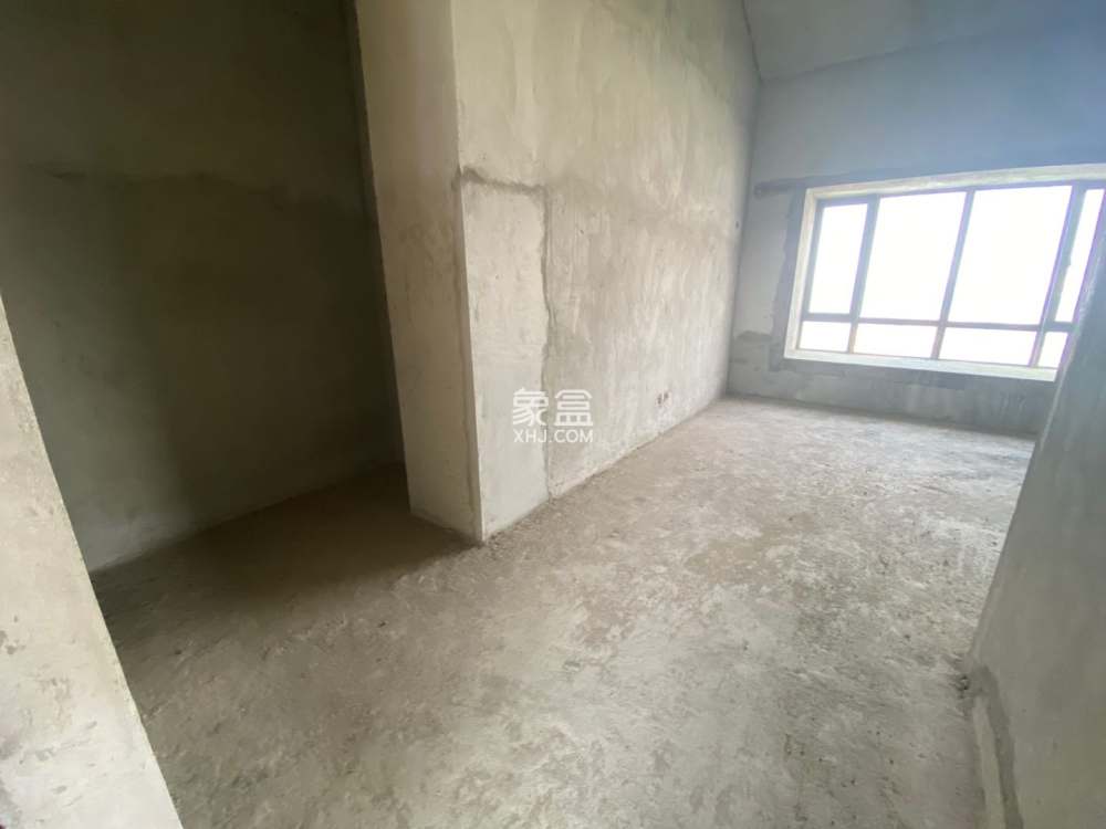 龙墅湾 5室2厅2卫 453.0万 龙墅湾 5室2厅2卫 453.0万室内图