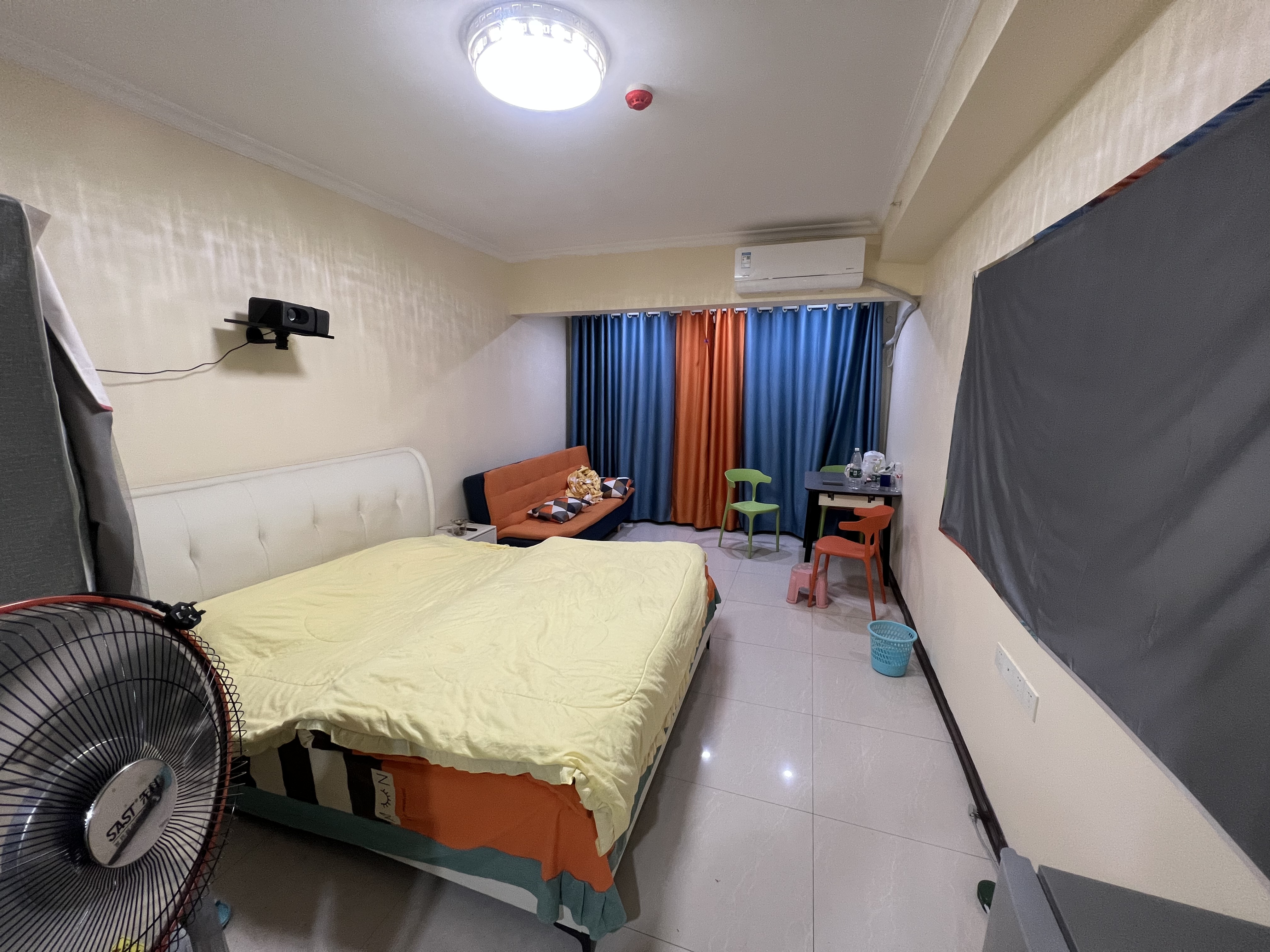 旺角星辰 1室1厅1卫 1100.0元/月 旺角星辰 1室1厅1卫 1100.0元/月室内图