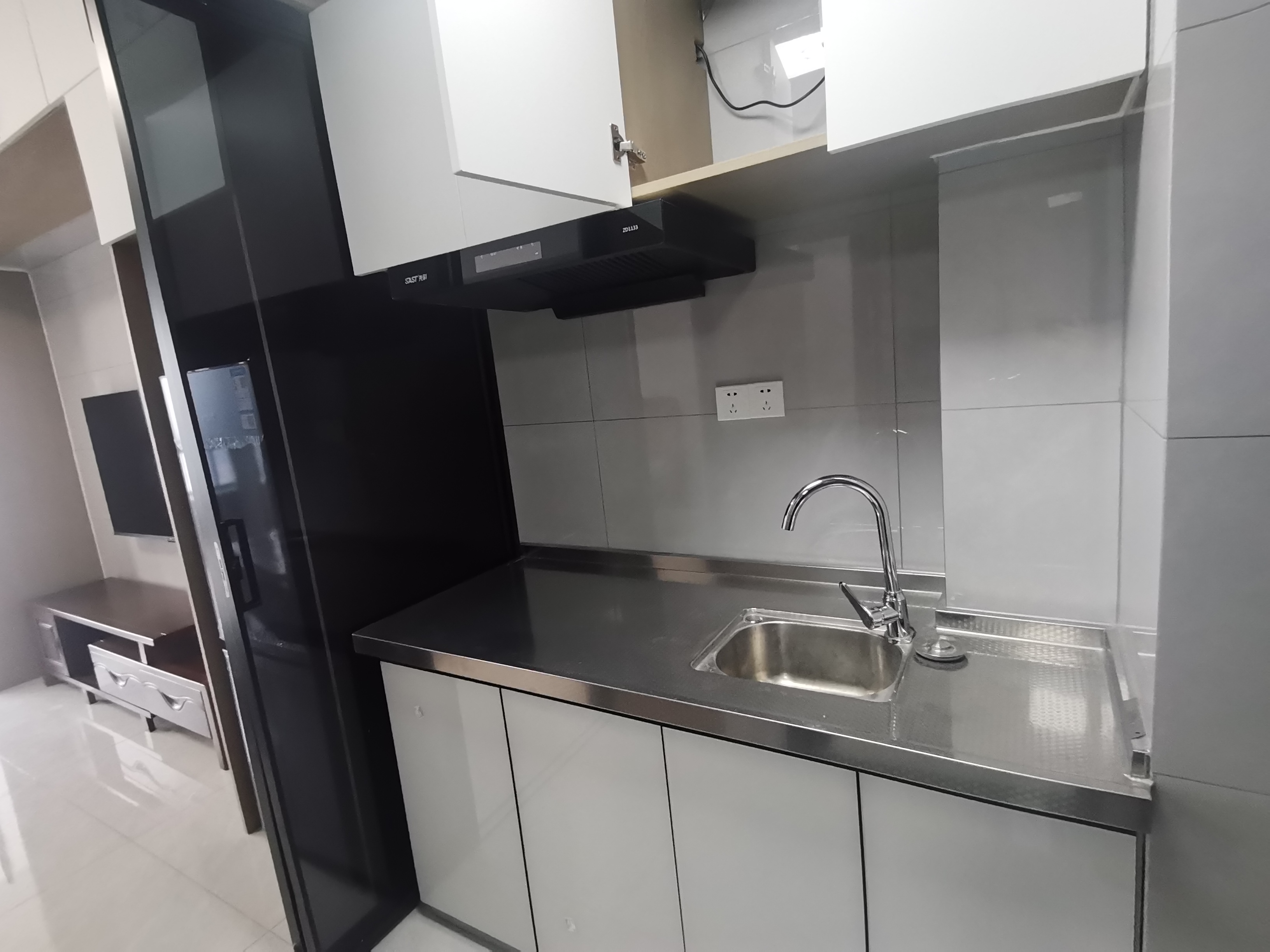 友兴家园 1室0厅0卫 1600.0元/月 友兴家园 1室0厅0卫 1600.0元/月室内图