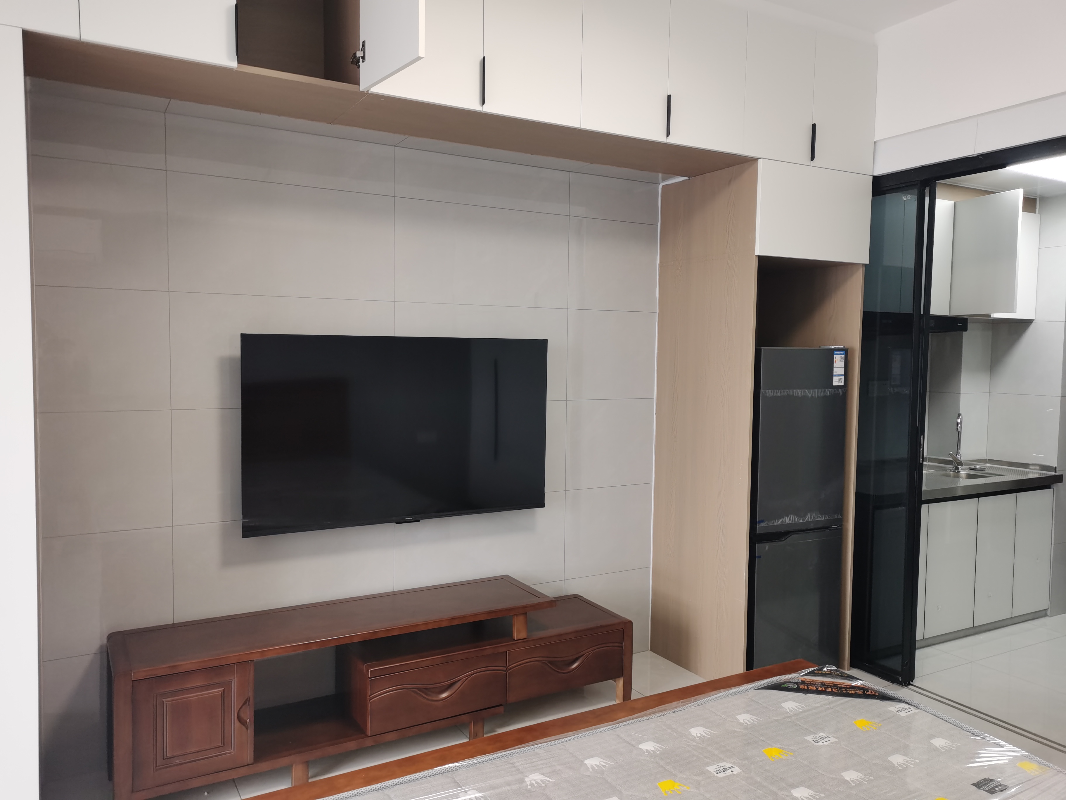 友兴家园 1室0厅0卫 1600.0元/月 友兴家园 1室0厅0卫 1600.0元/月室内图