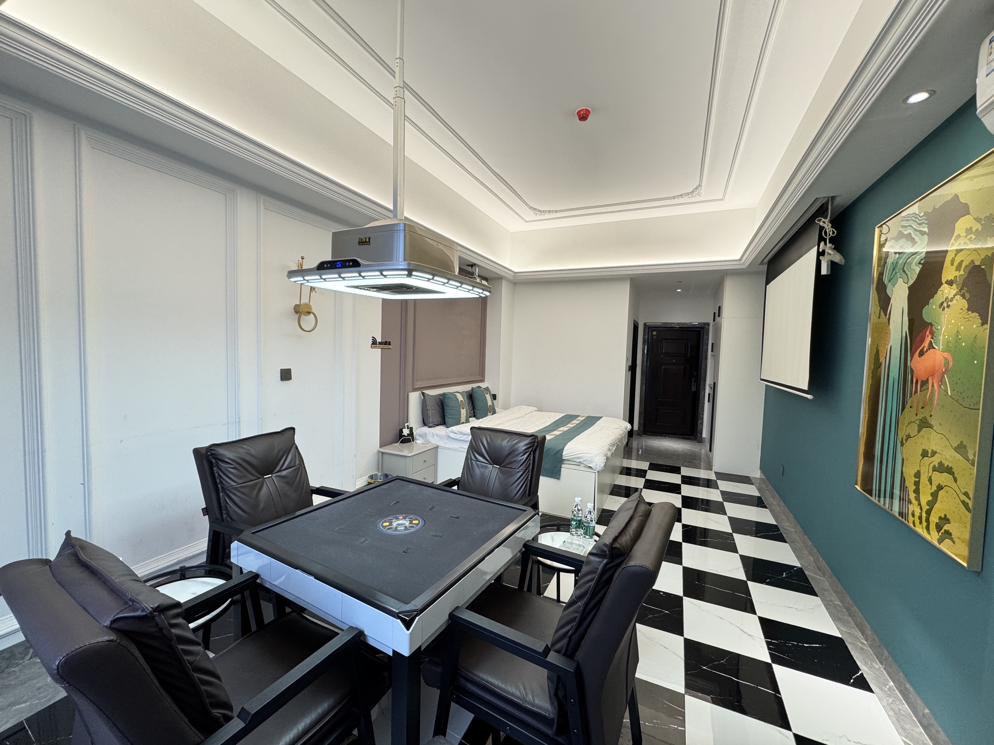 万恒公馆 1室0厅0卫 1700.0元/月 万恒公馆 1室0厅0卫 1700.0元/月室内图