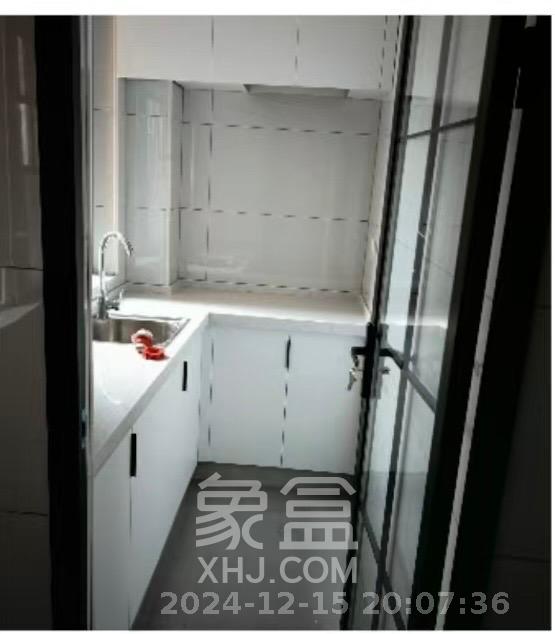和景家园  1室1厅1卫   1200.00元/月室内图