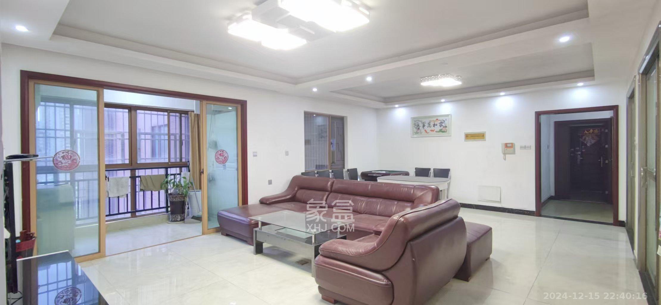 锑都家园 3室2厅2卫 2500.0元/月 锑都家园 3室2厅2卫 2500.0元/月室内图