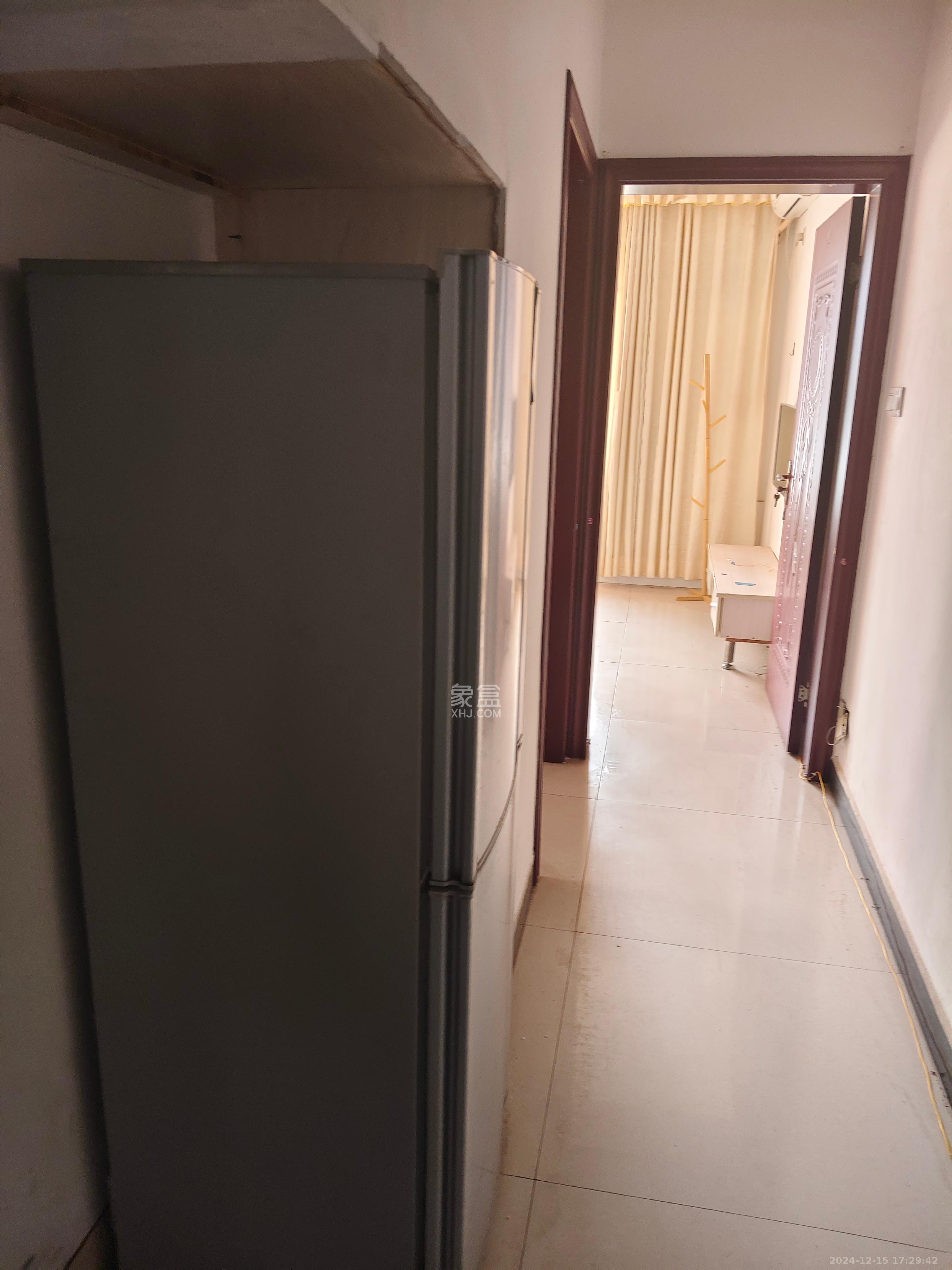 金石蓉园 1室1厅1卫 1400.0元/月 金石蓉园 1室1厅1卫 1400.0元/月室内图