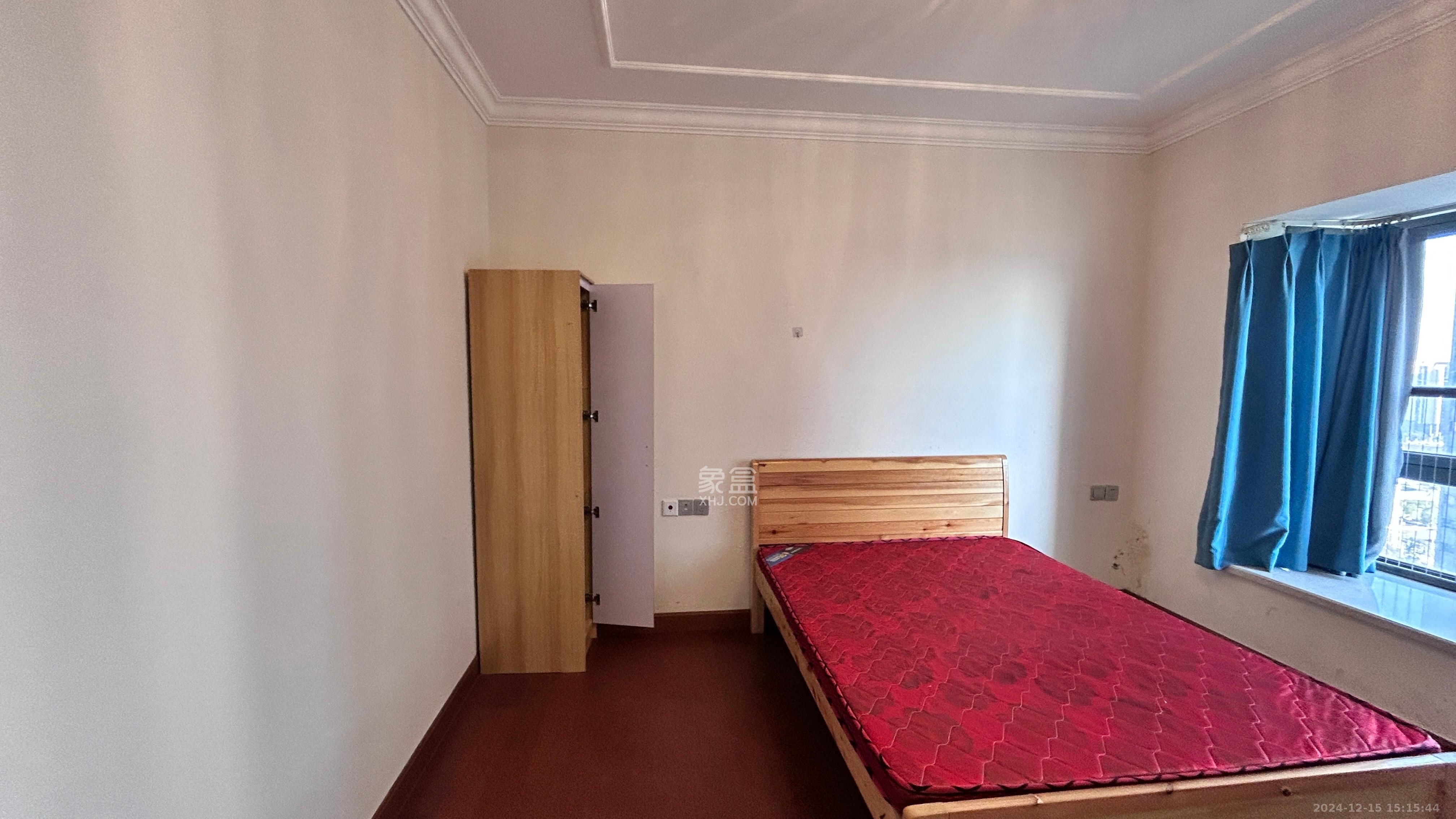 恒大文化旅游城A区  3室2厅2卫    2200.0元/月 恒大文化旅游城A区  3室2厅2卫    2200.0元/月室内图