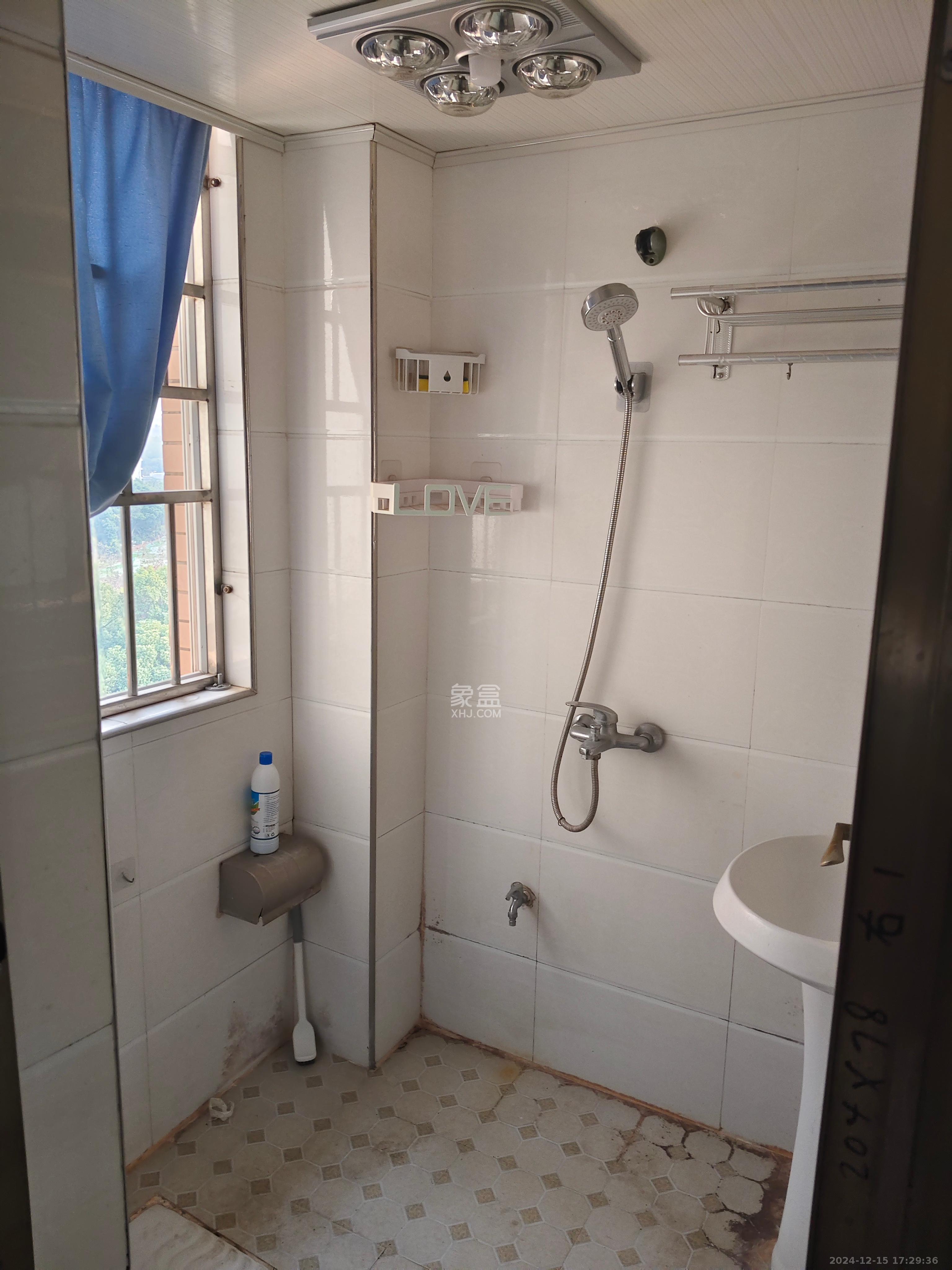 金石蓉园 1室1厅1卫 1400.0元/月 金石蓉园 1室1厅1卫 1400.0元/月室内图