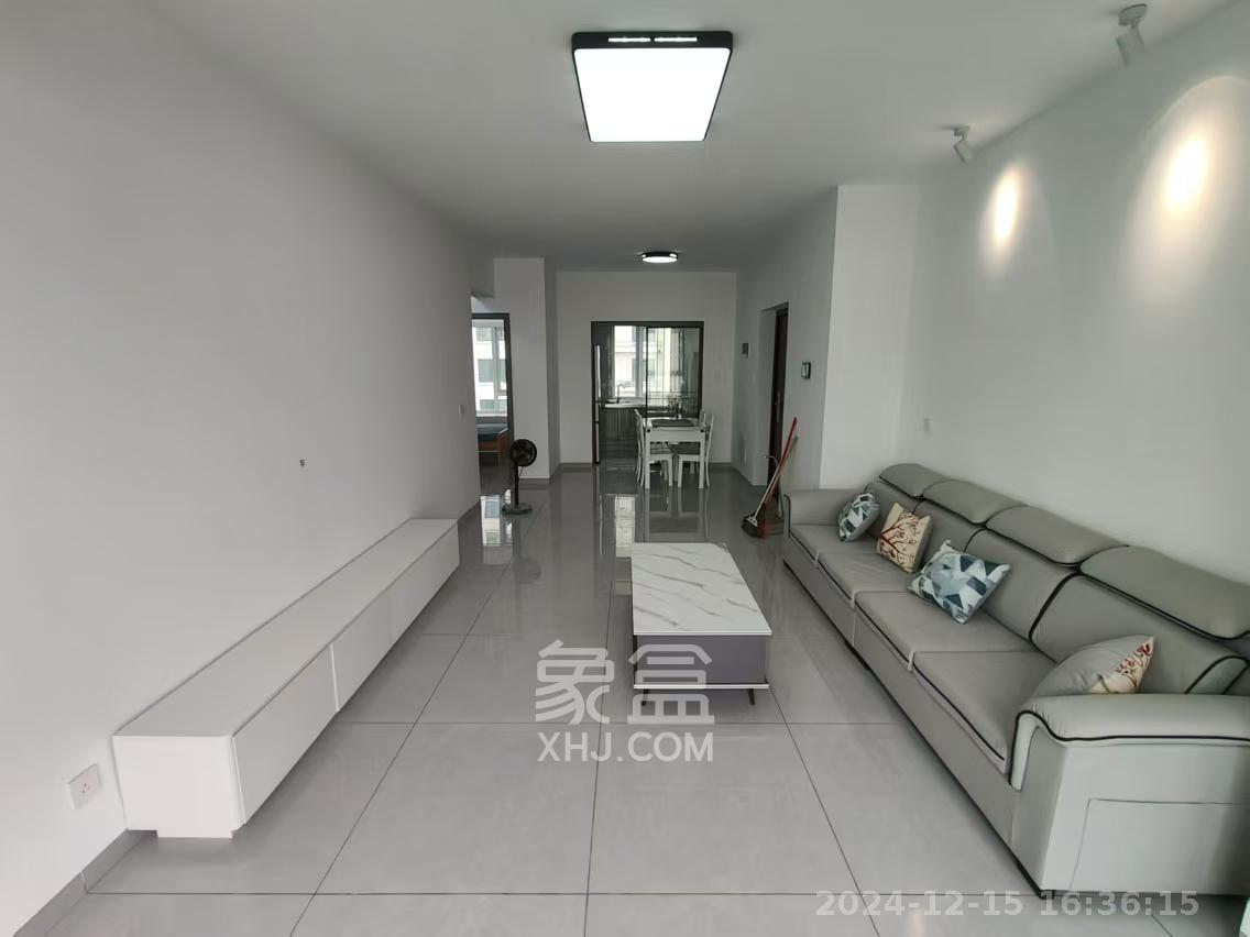 湘荷美苑 2室1厅1卫 2000.0元/月 湘荷美苑 2室1厅1卫 2000.0元/月室内图