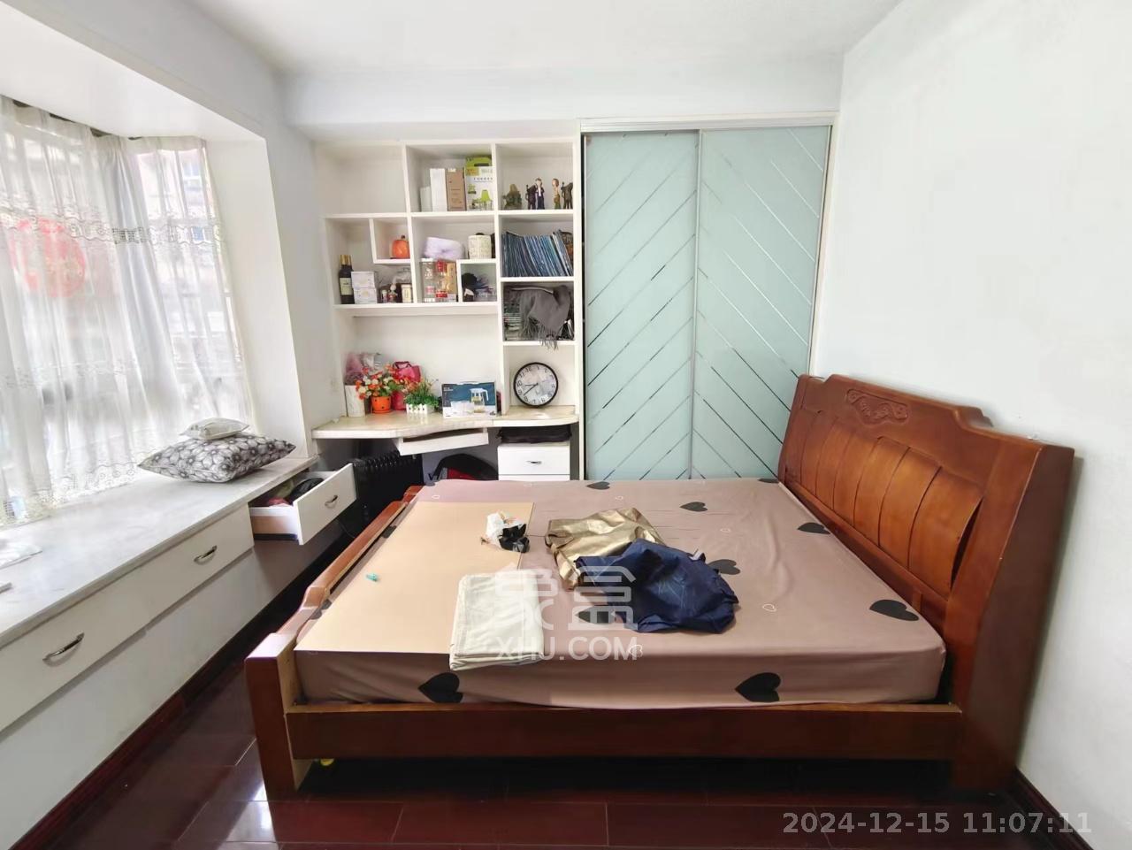 雅泰家园 3室2厅1卫 2500.0元/月 雅泰家园 3室2厅1卫 2500.0元/月室内图