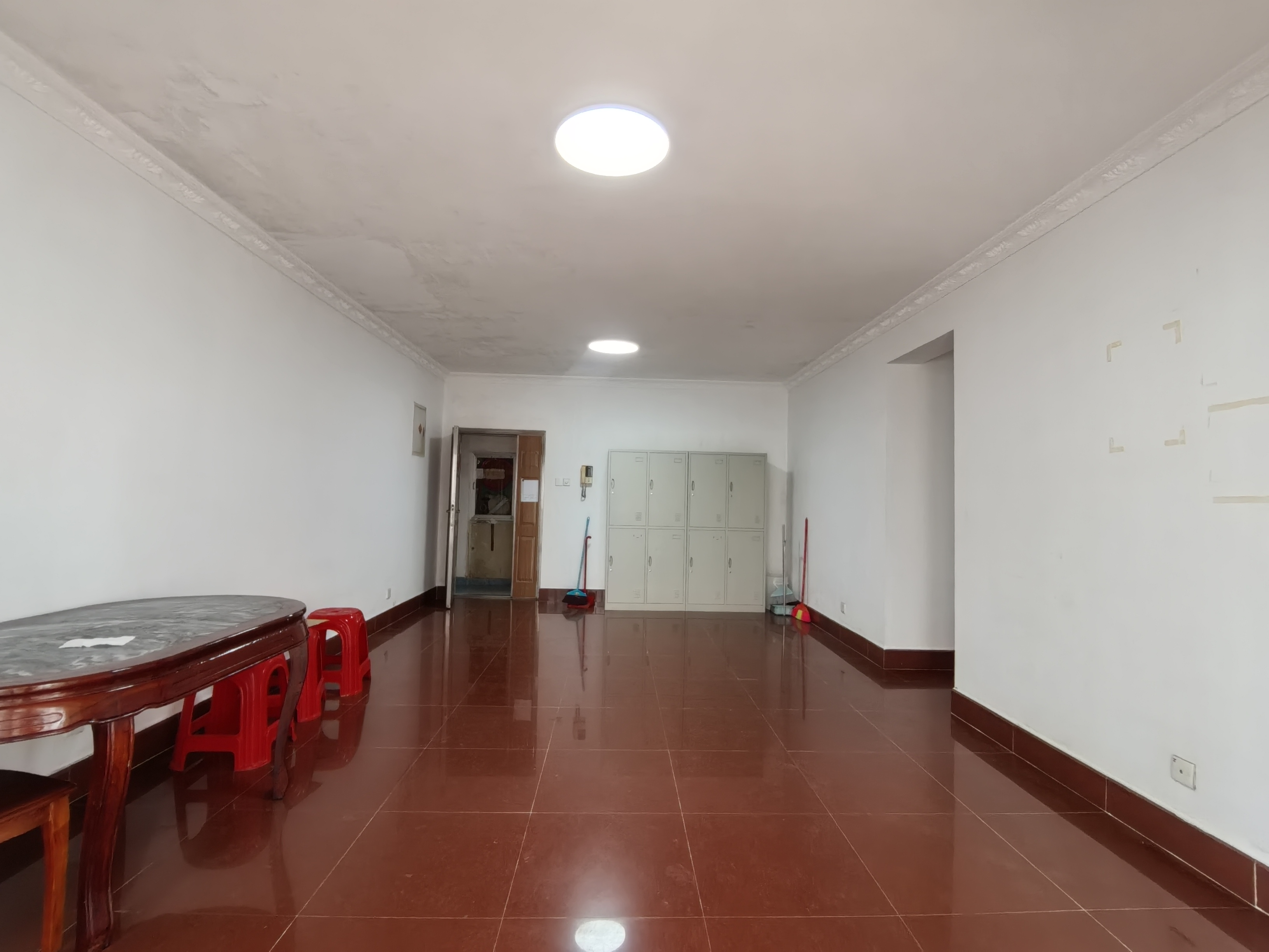 嘉华城市花园 3室2厅2卫 3500.0元/月 嘉华城市花园 3室2厅2卫 3500.0元/月室内图