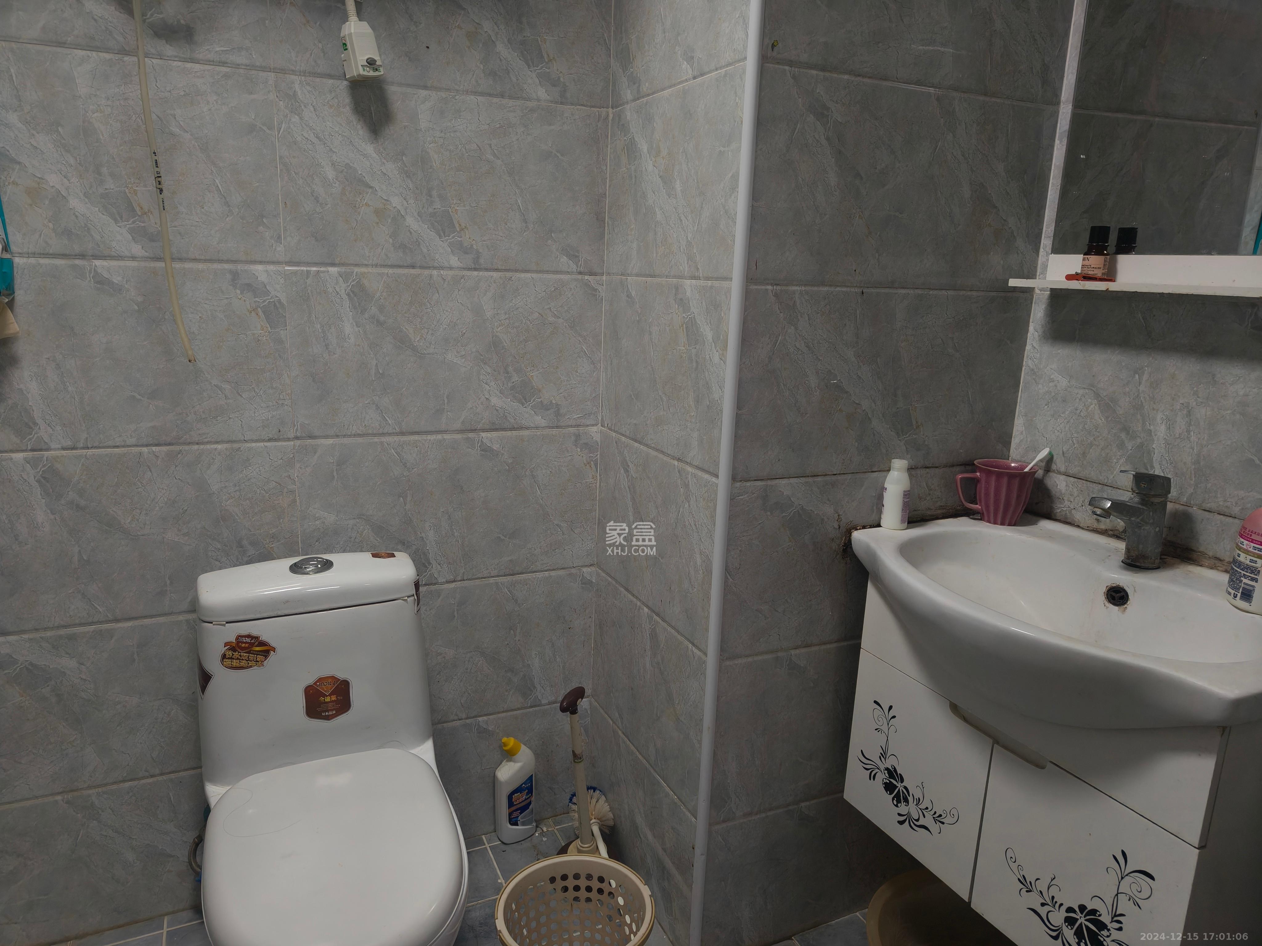 五矿紫湖香醍 1室0厅0卫 1000.0元/月 五矿紫湖香醍 1室0厅0卫 1000.0元/月室内图