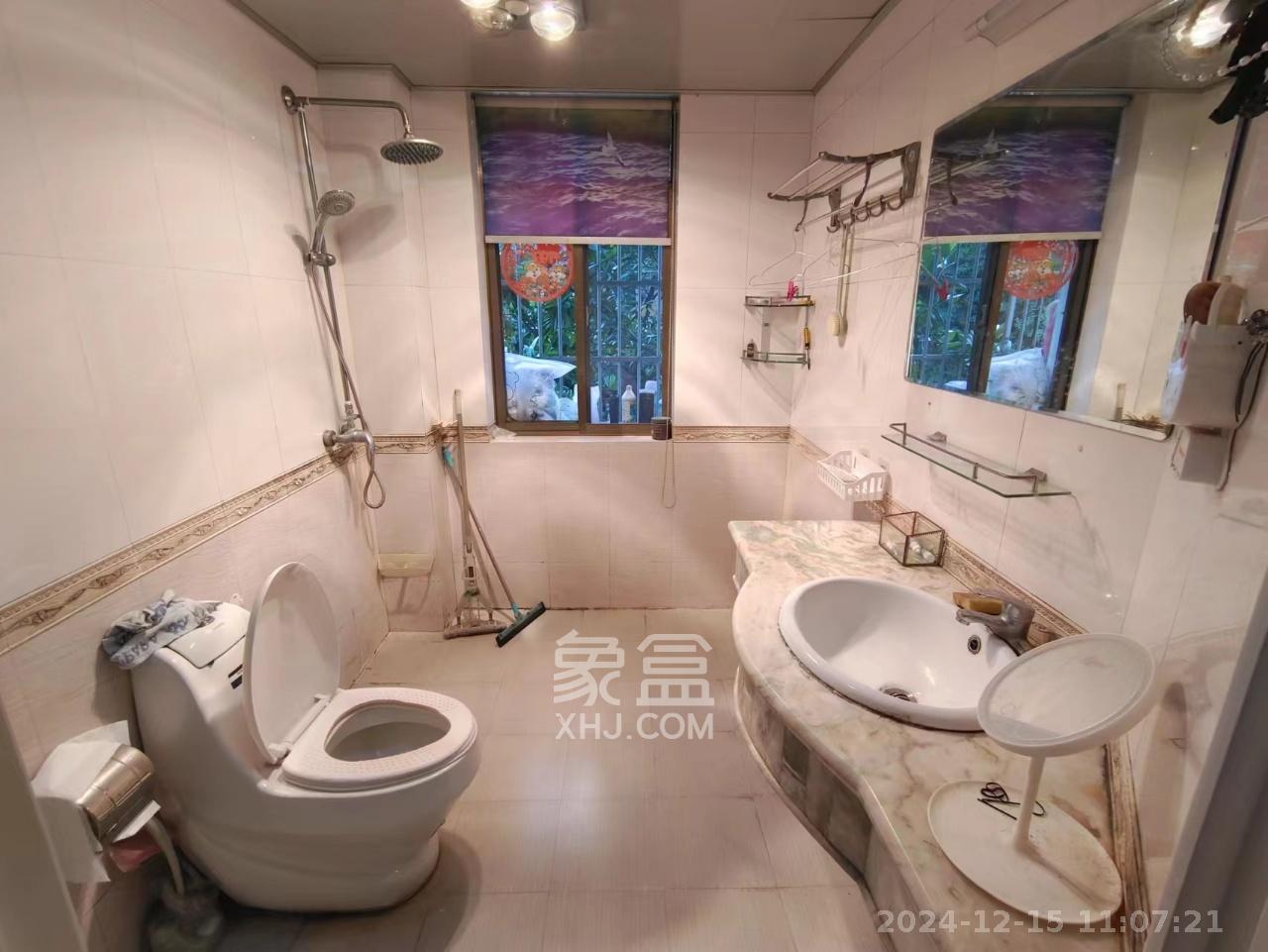 雅泰家园 3室2厅1卫 2500.0元/月 雅泰家园 3室2厅1卫 2500.0元/月室内图