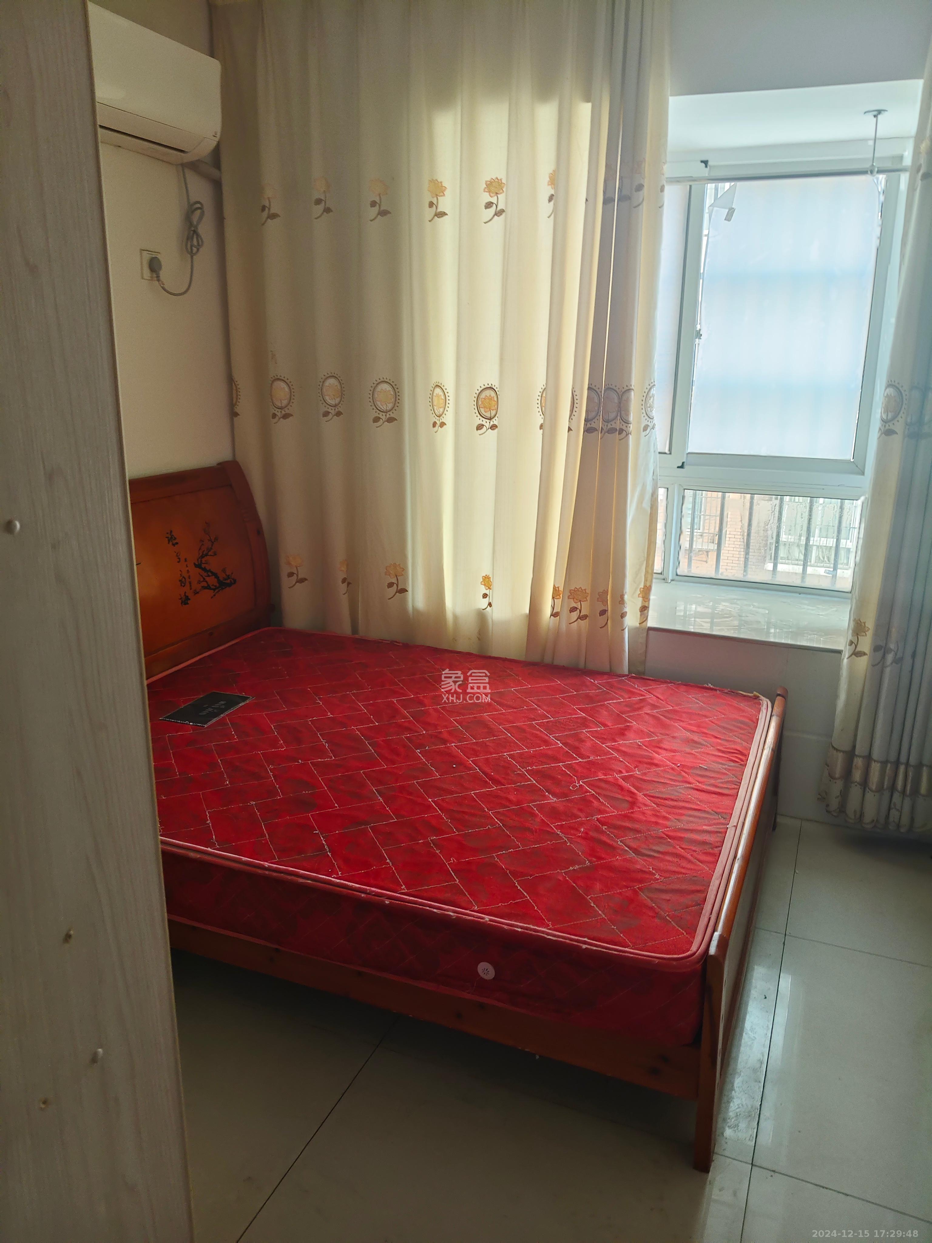 金石蓉园 1室1厅1卫 1400.0元/月 金石蓉园 1室1厅1卫 1400.0元/月室内图