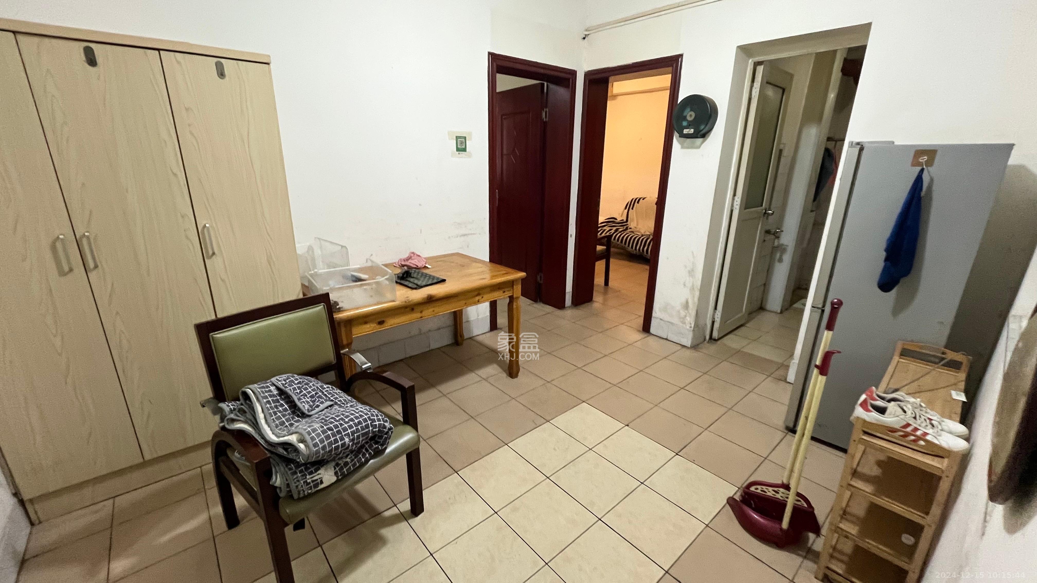 茶馆屋 2室1厅1卫 1500.0元/月 茶馆屋 2室1厅1卫 1500.0元/月室内图