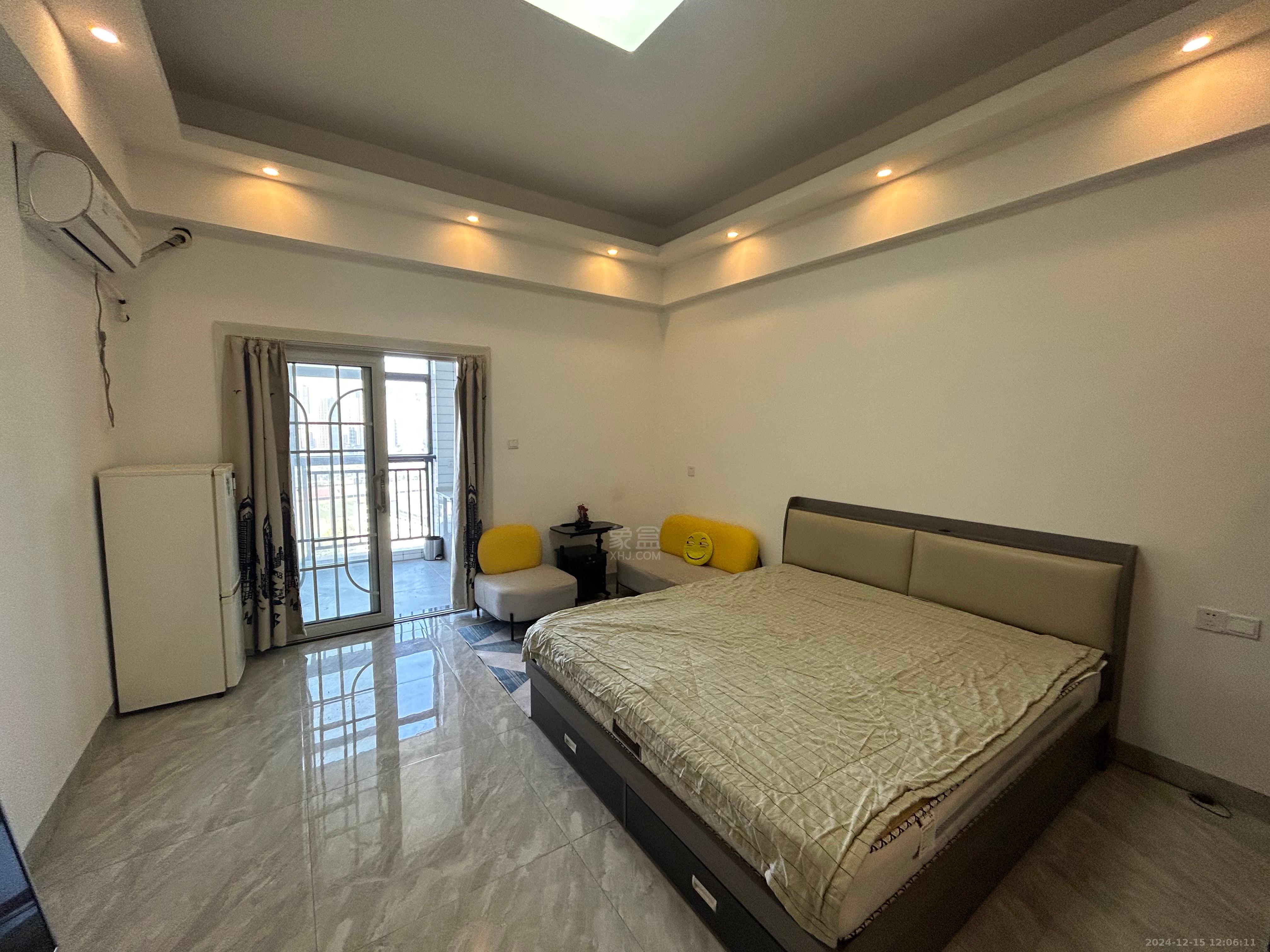 流金岁月-华晨国际 1室0厅0卫 1600.0元/月 流金岁月-华晨国际 1室0厅0卫 1600.0元/月室内图